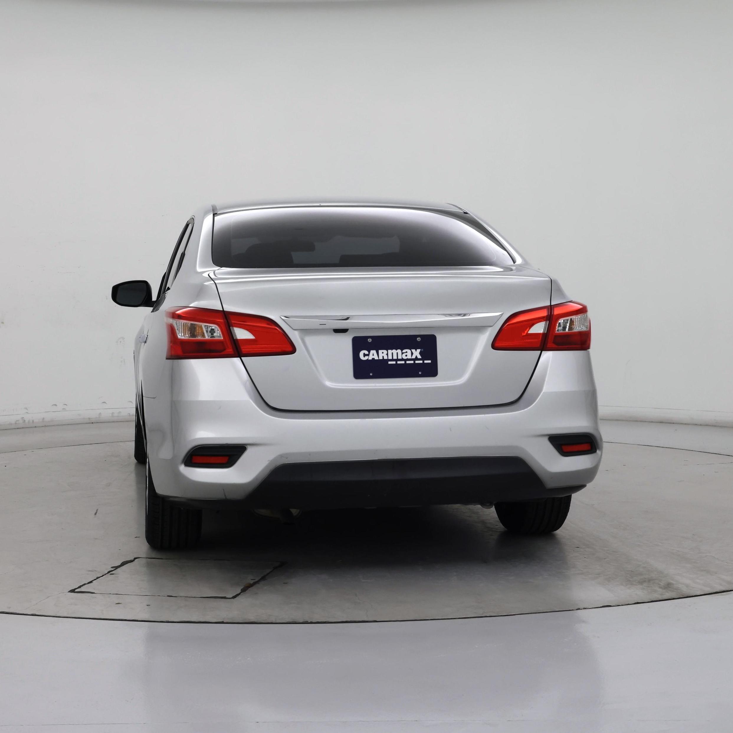 Thumbnail: 2019 Nissan Sentra - 6