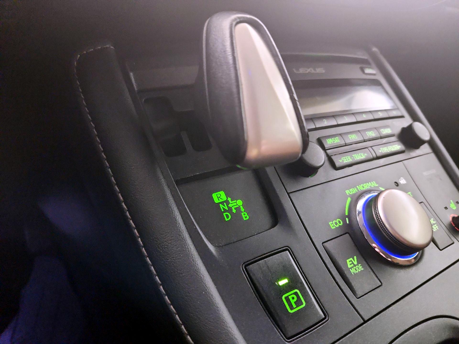 Thumbnail: 2015 Lexus CT - 16