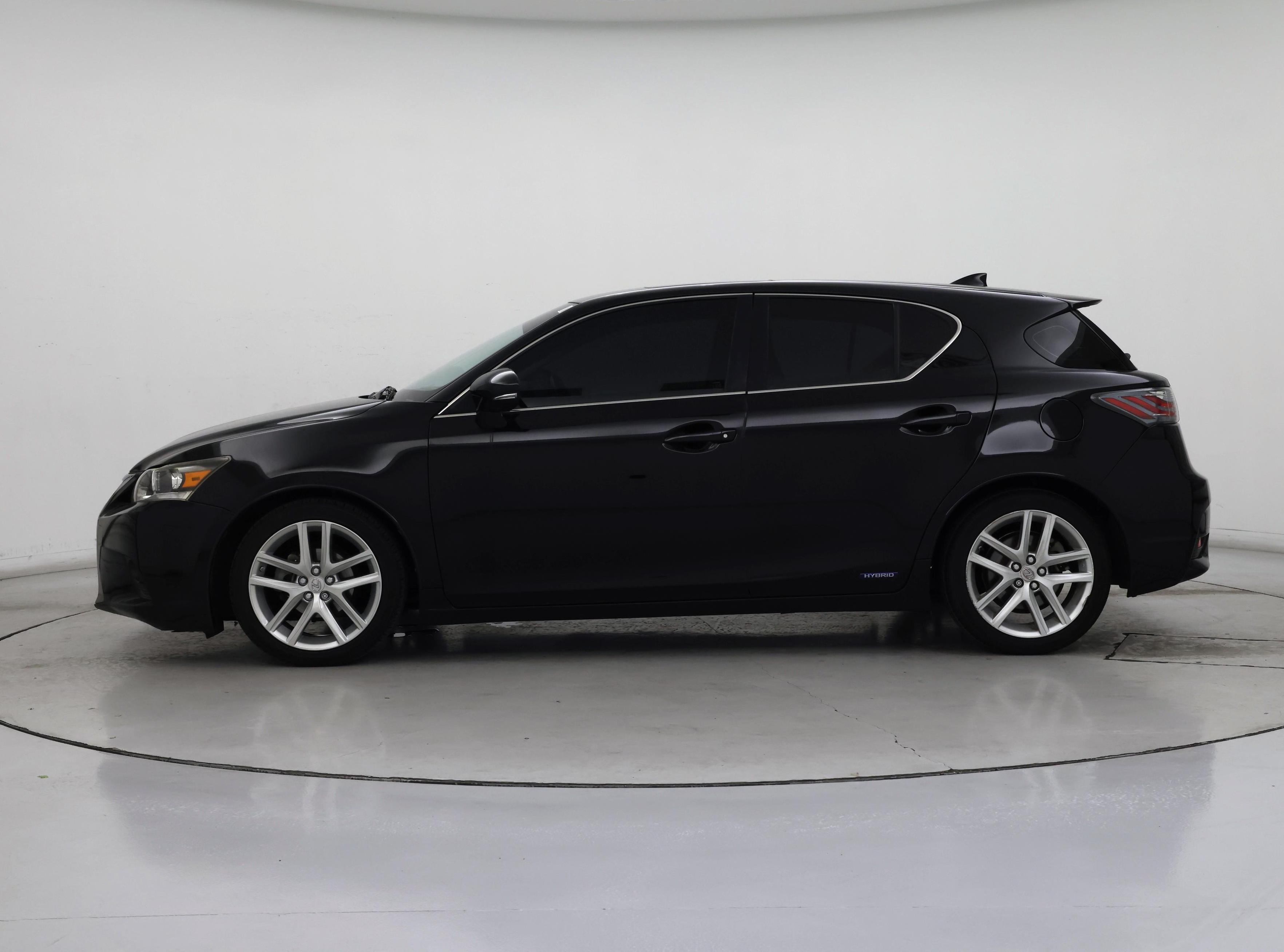 Thumbnail: 2015 Lexus CT - 3