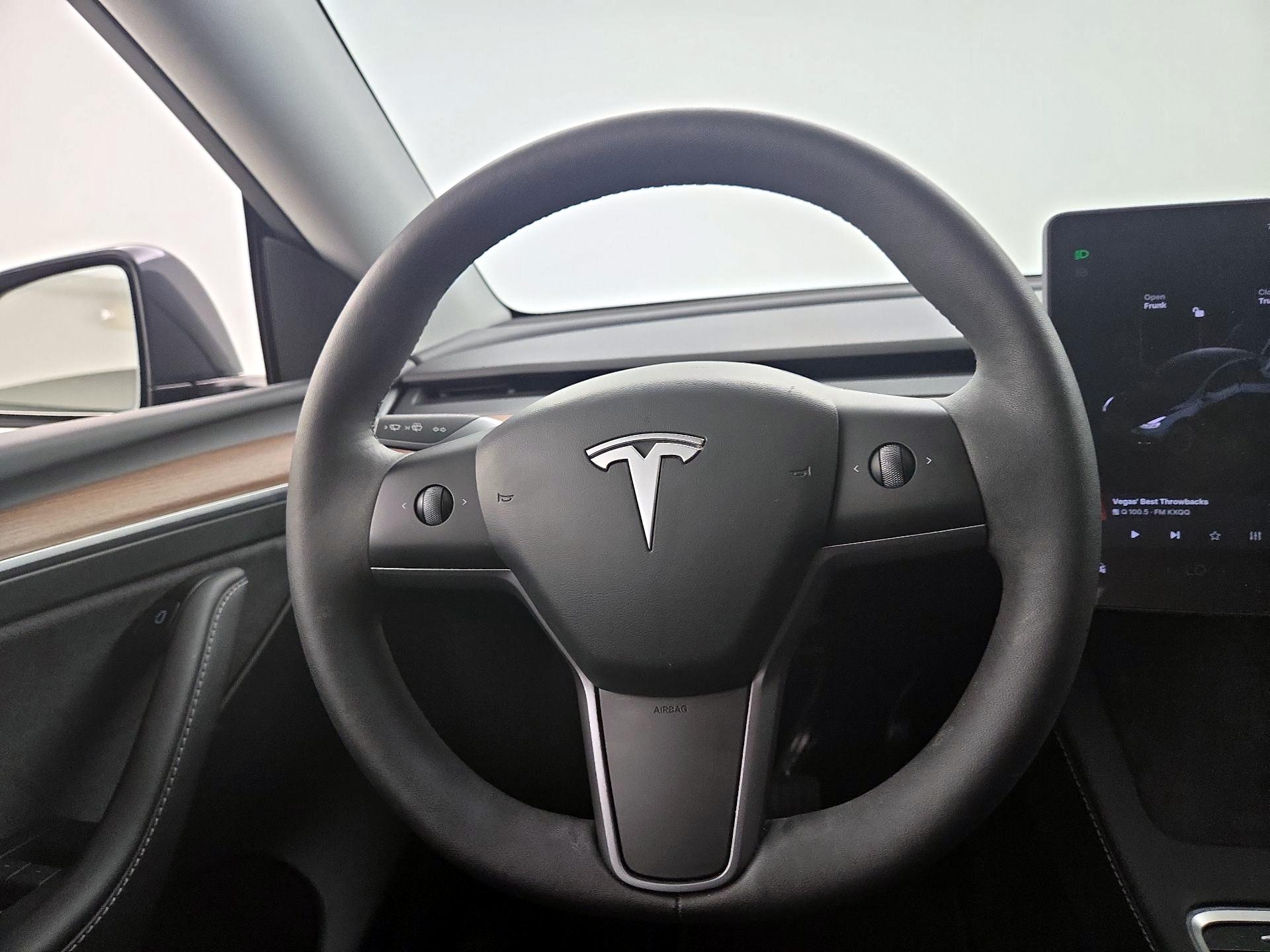 Thumbnail: 2024 Tesla Model Y - 10