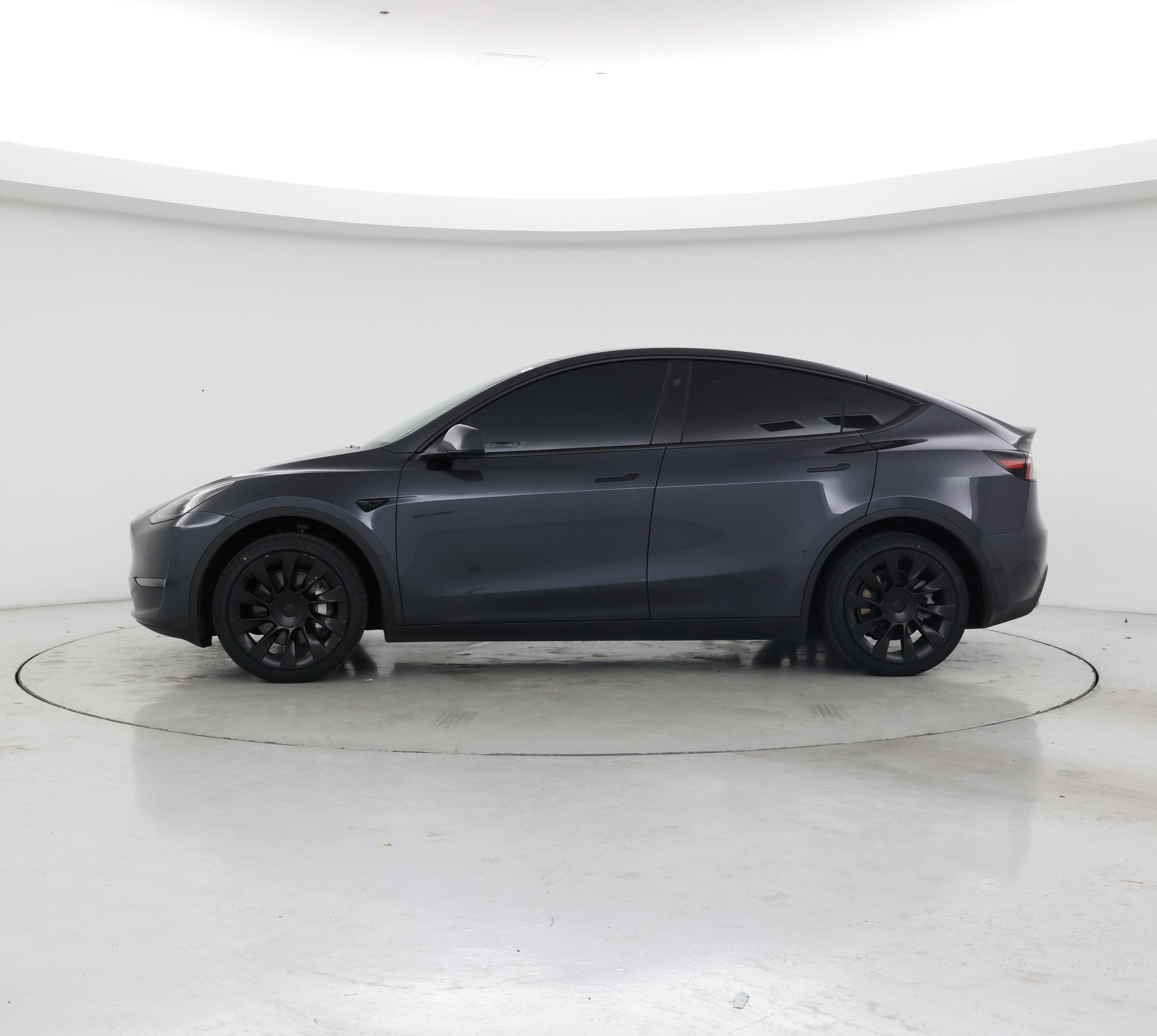 Thumbnail: 2024 Tesla Model Y - 3