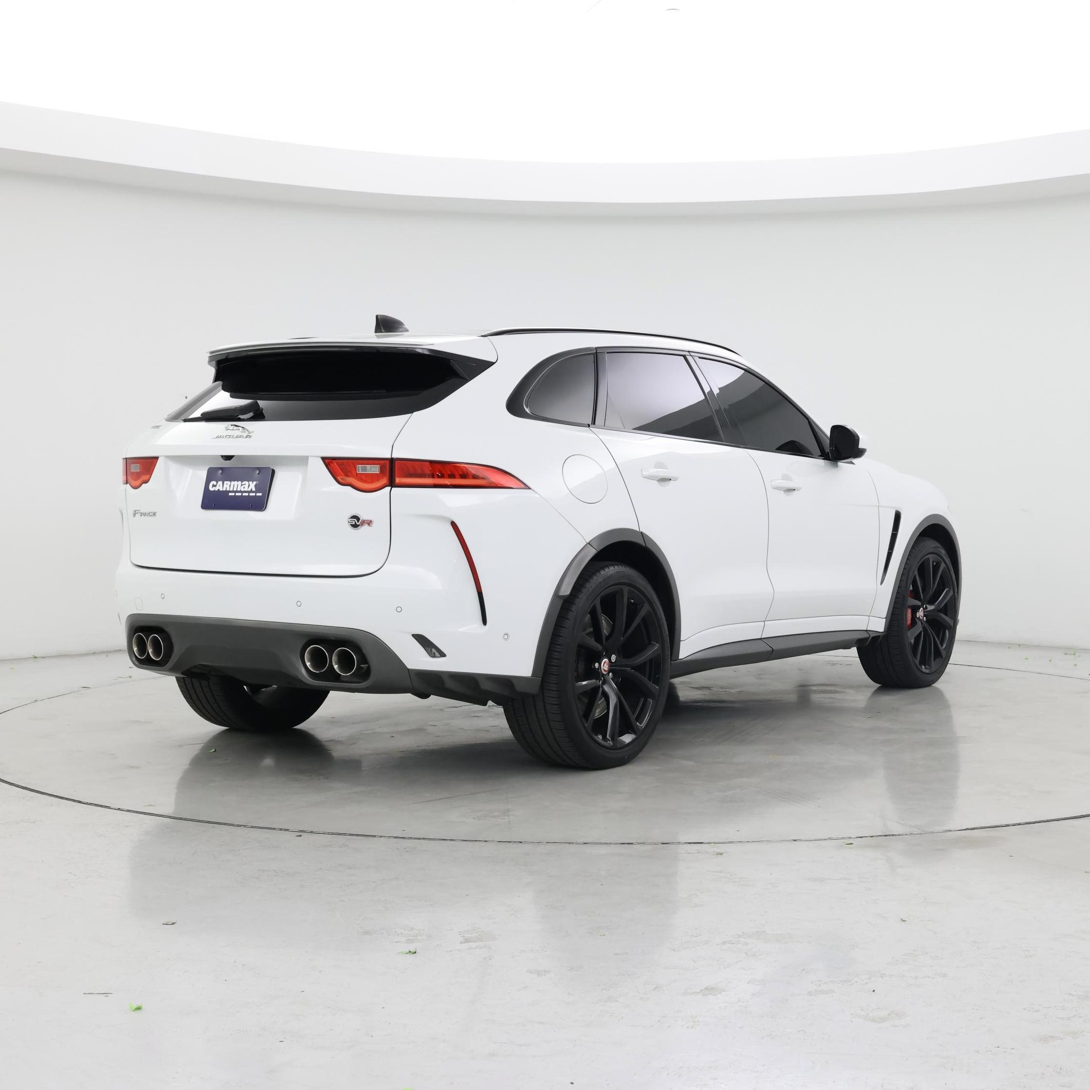 Thumbnail: 2020 Jaguar F-Pace - 8