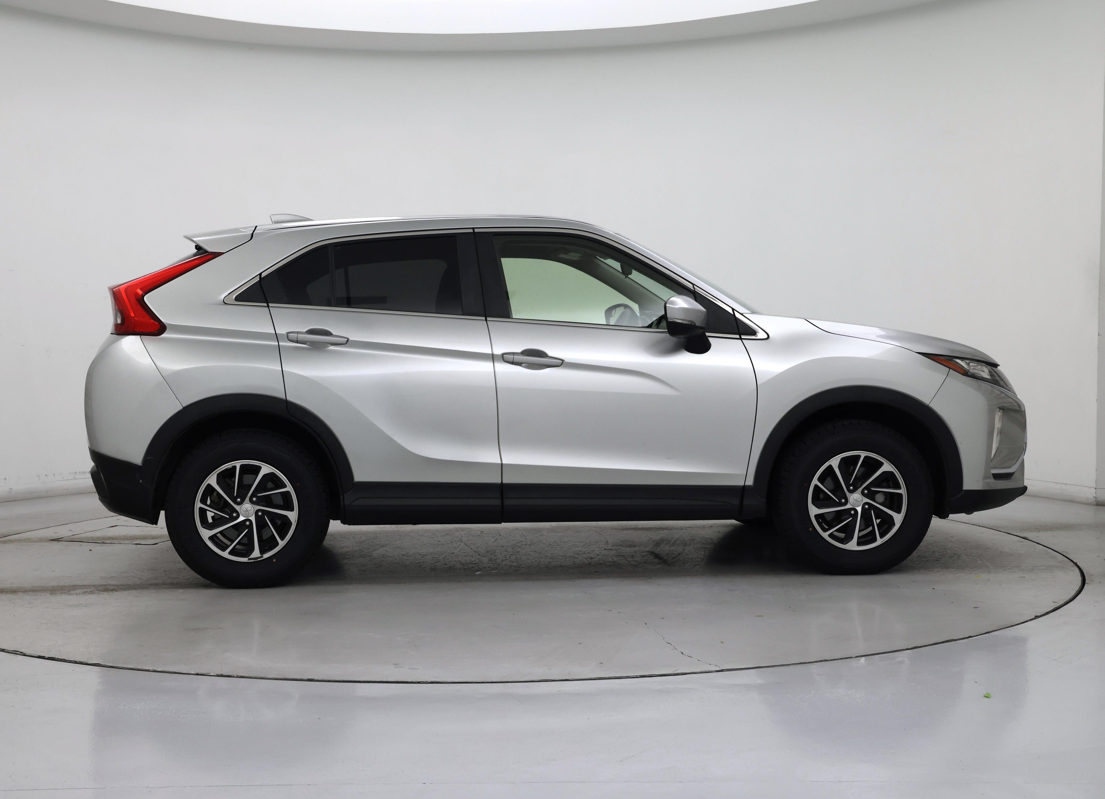 Thumbnail: 2020 Mitsubishi Eclipse Cross - 7
