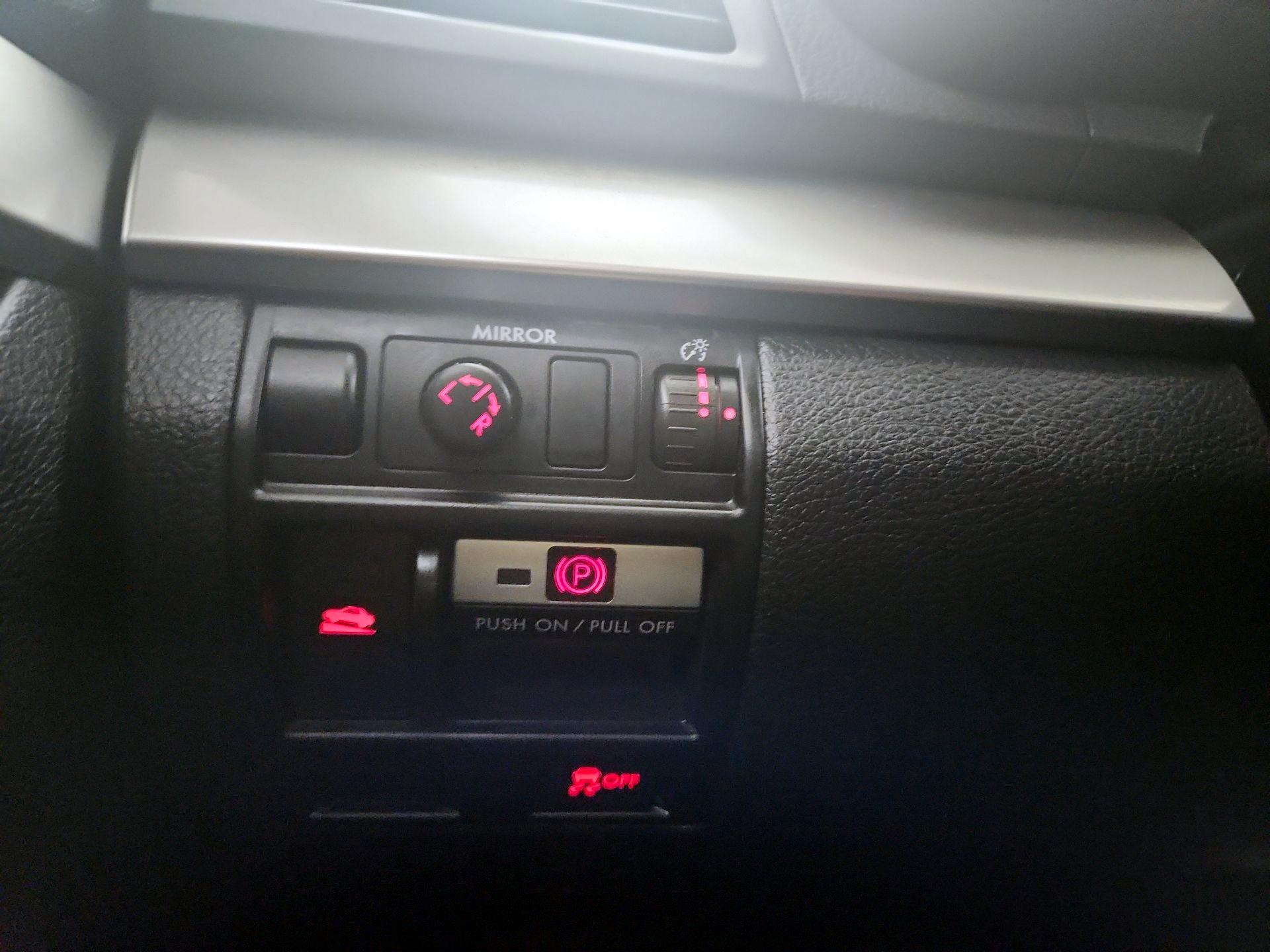 Thumbnail: 2014 Subaru Outback - 13