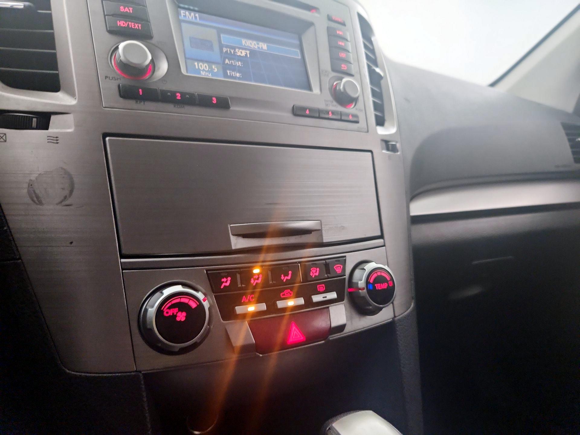 Thumbnail: 2014 Subaru Outback - 15