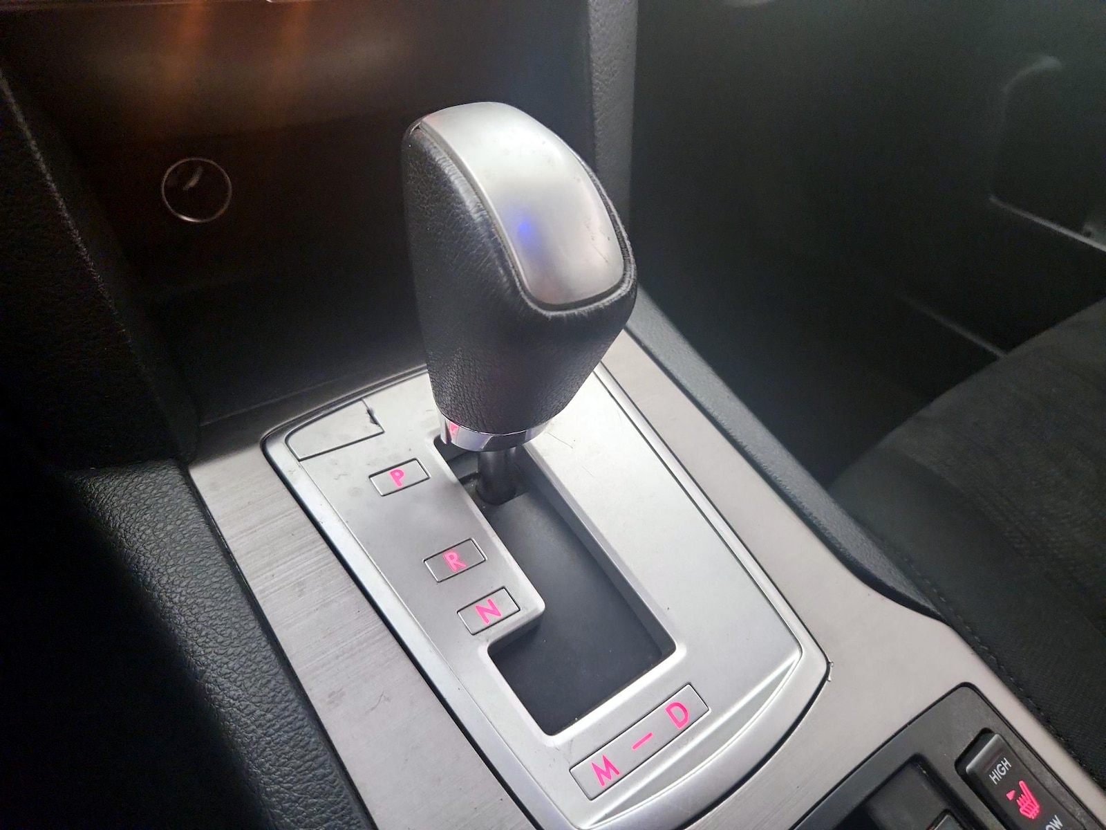 2014 Subaru Outback 2.5i Premium - Photo 17