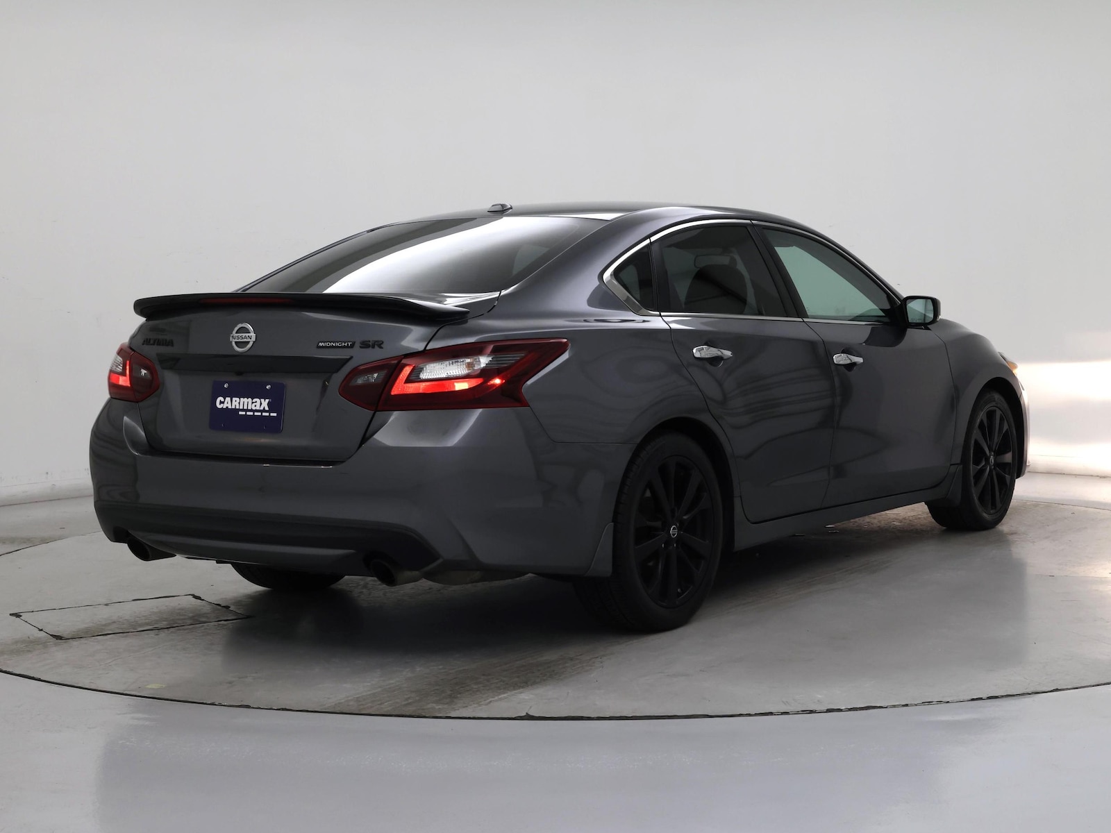 2018 Nissan Altima SR - Photo 9