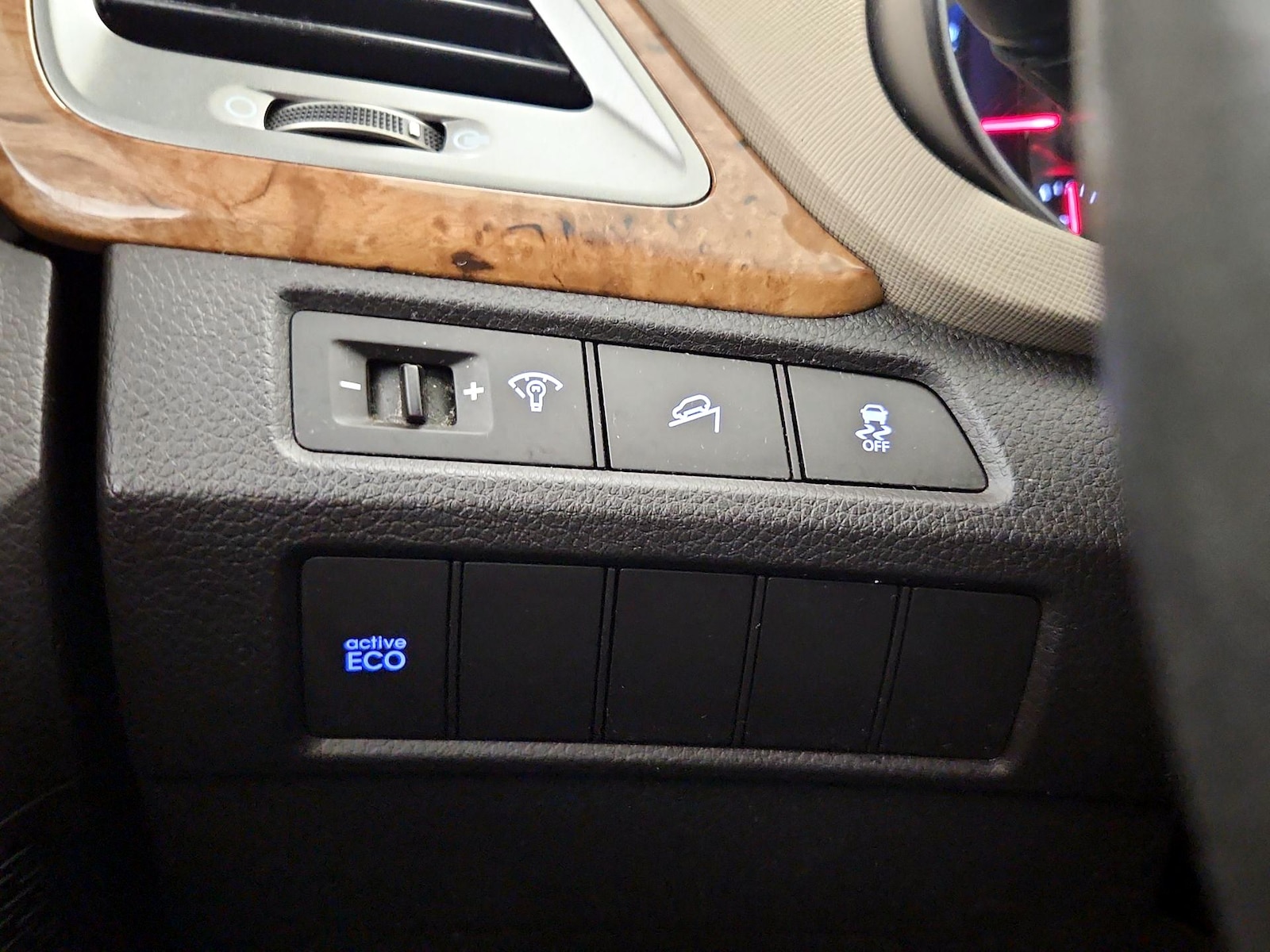 2015 Hyundai Santa Fe Sport - Photo 14