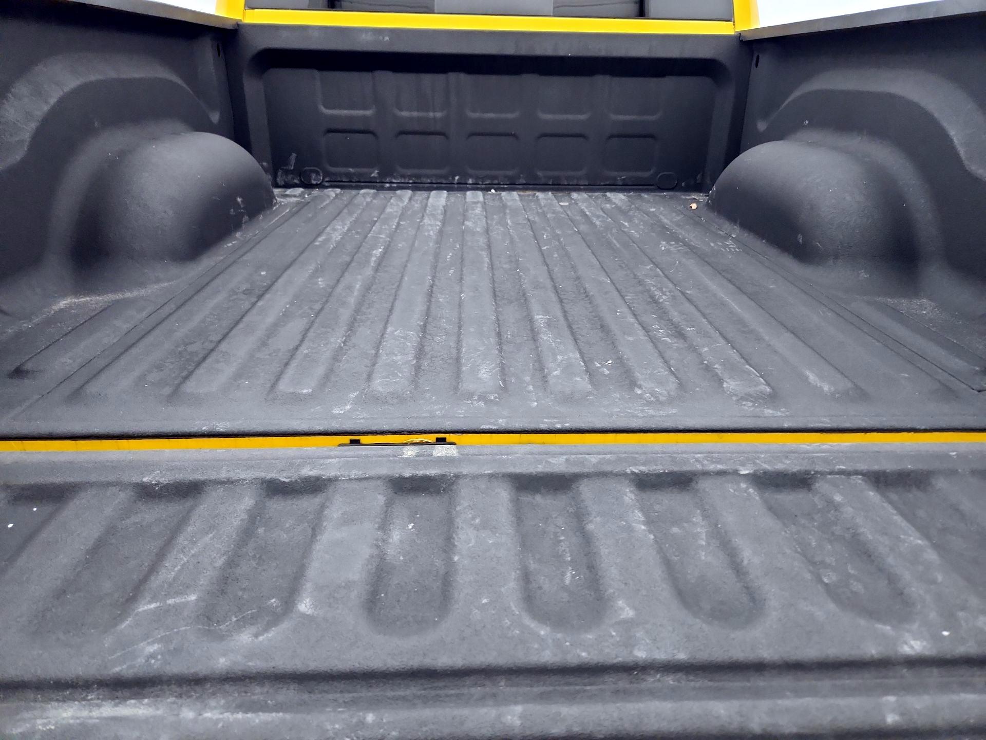 Thumbnail: 2017 RAM 1500 - 19