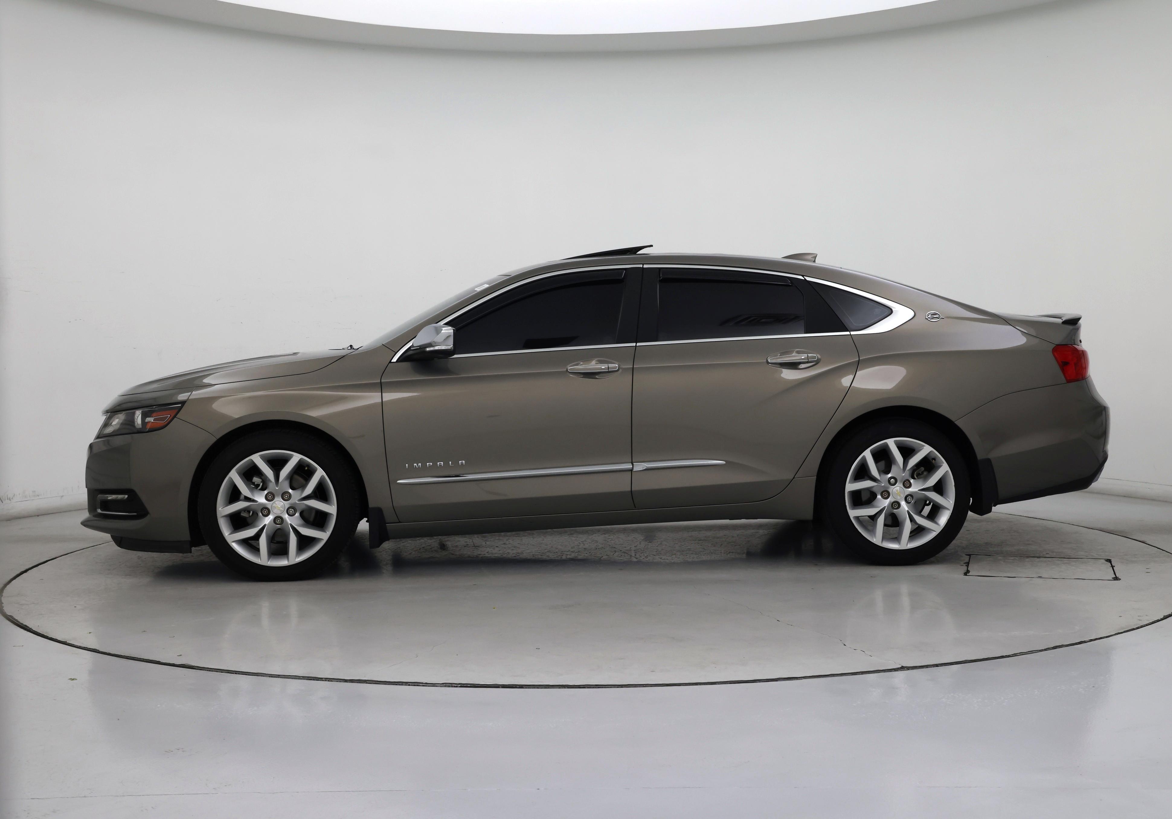 Thumbnail: 2017 Chevrolet Impala - 3