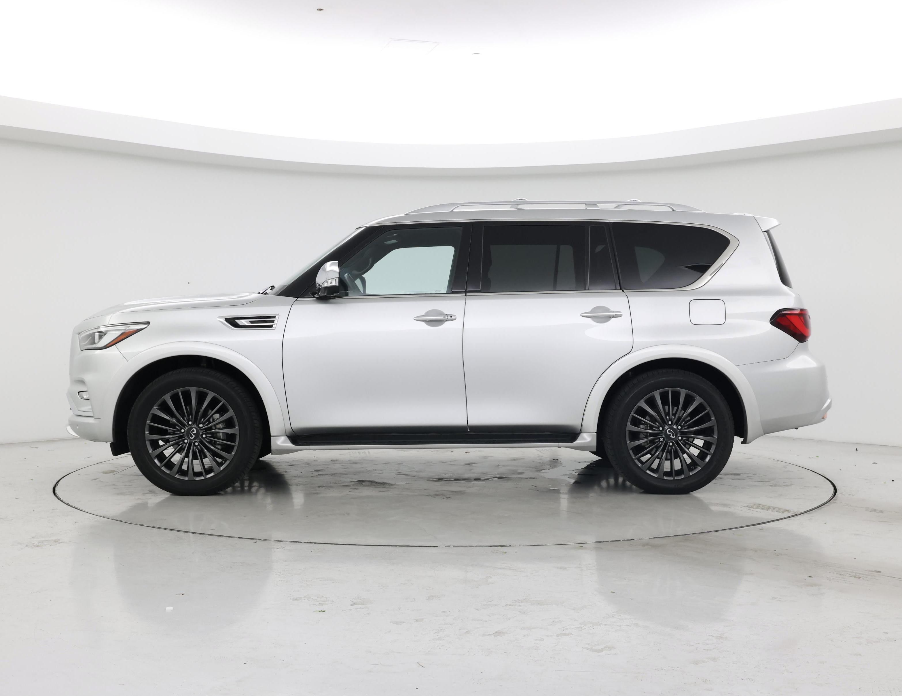 Thumbnail: 2022 INFINITI QX80 - 3