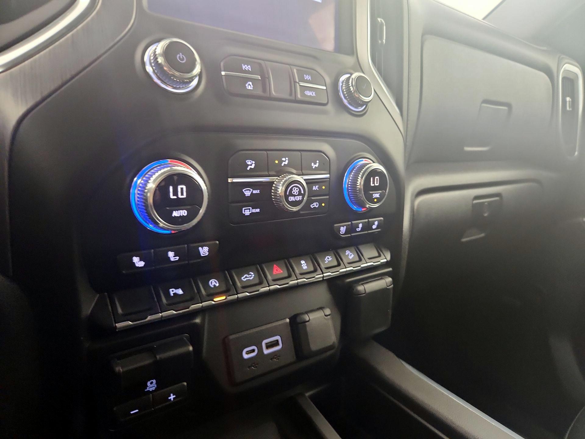 Thumbnail: 2020 GMC Sierra 1500 - 16