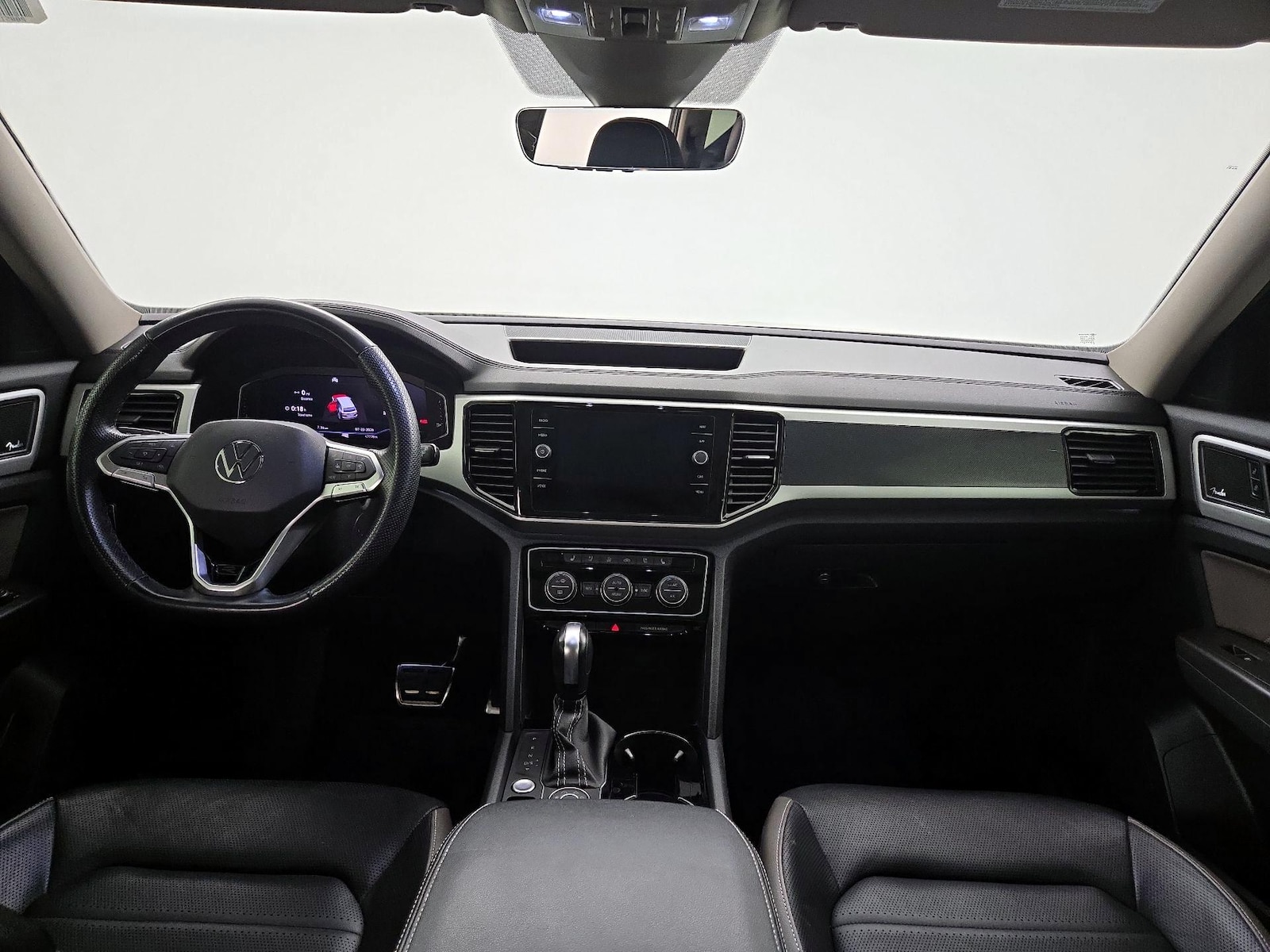 2022 Volkswagen Atlas SEL Premium R-Line - Photo 10