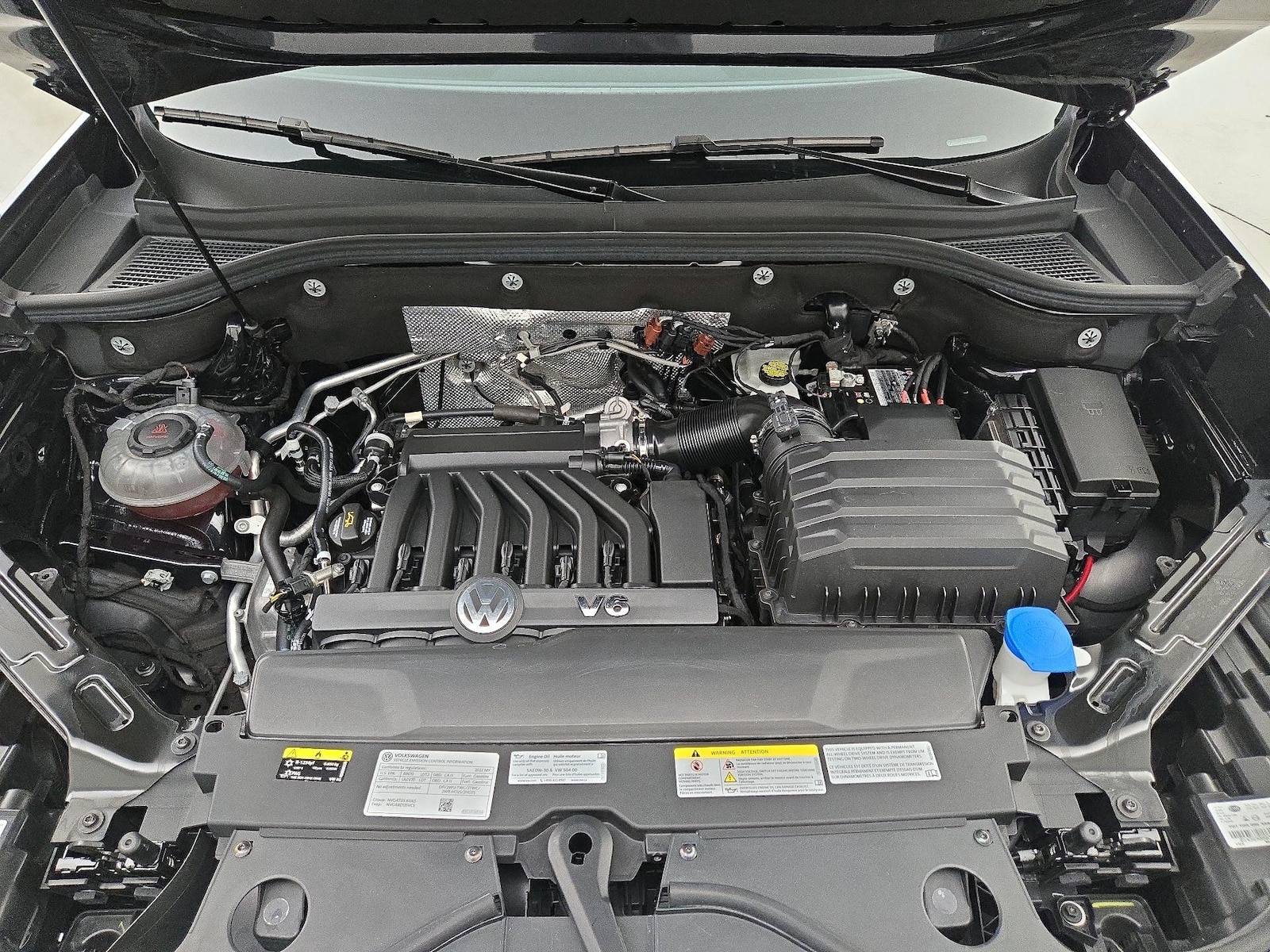 2022 Volkswagen Atlas SEL Premium R-Line - Photo 25