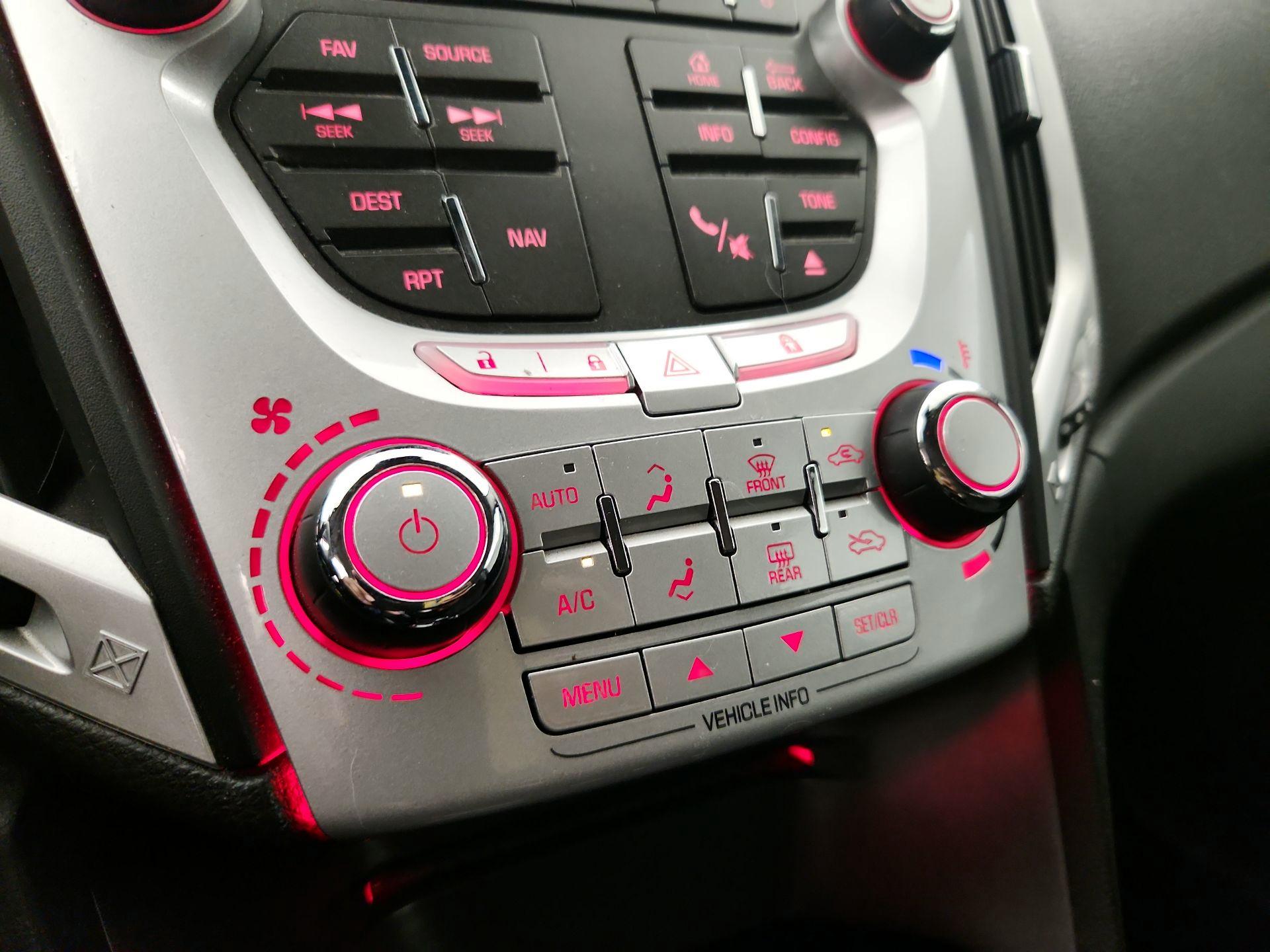 Thumbnail: 2014 GMC Terrain - 16