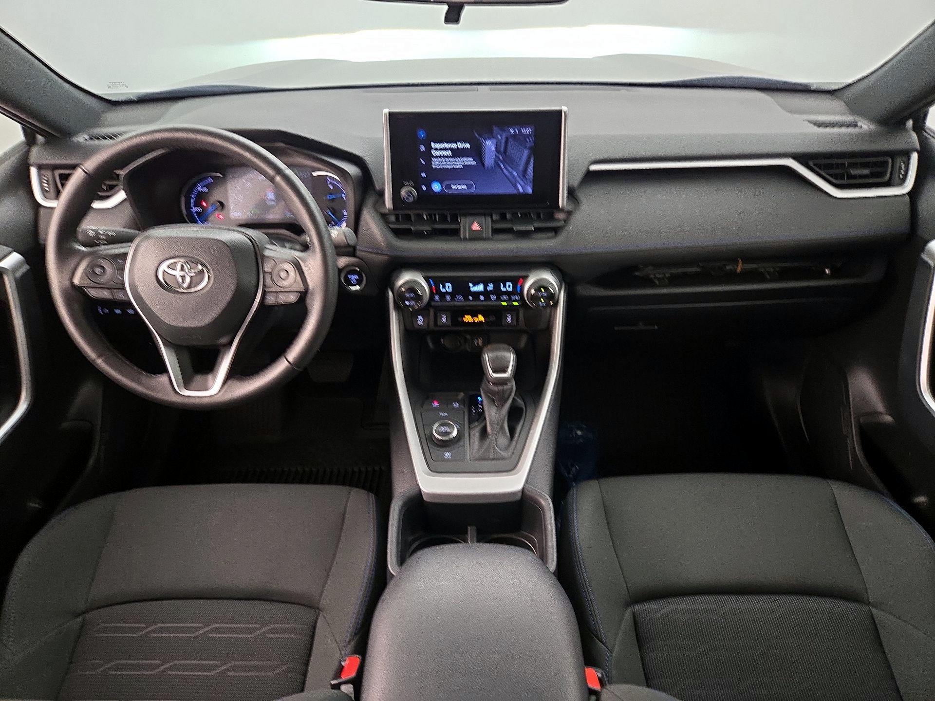 Thumbnail: 2025 Toyota RAV4 - 9