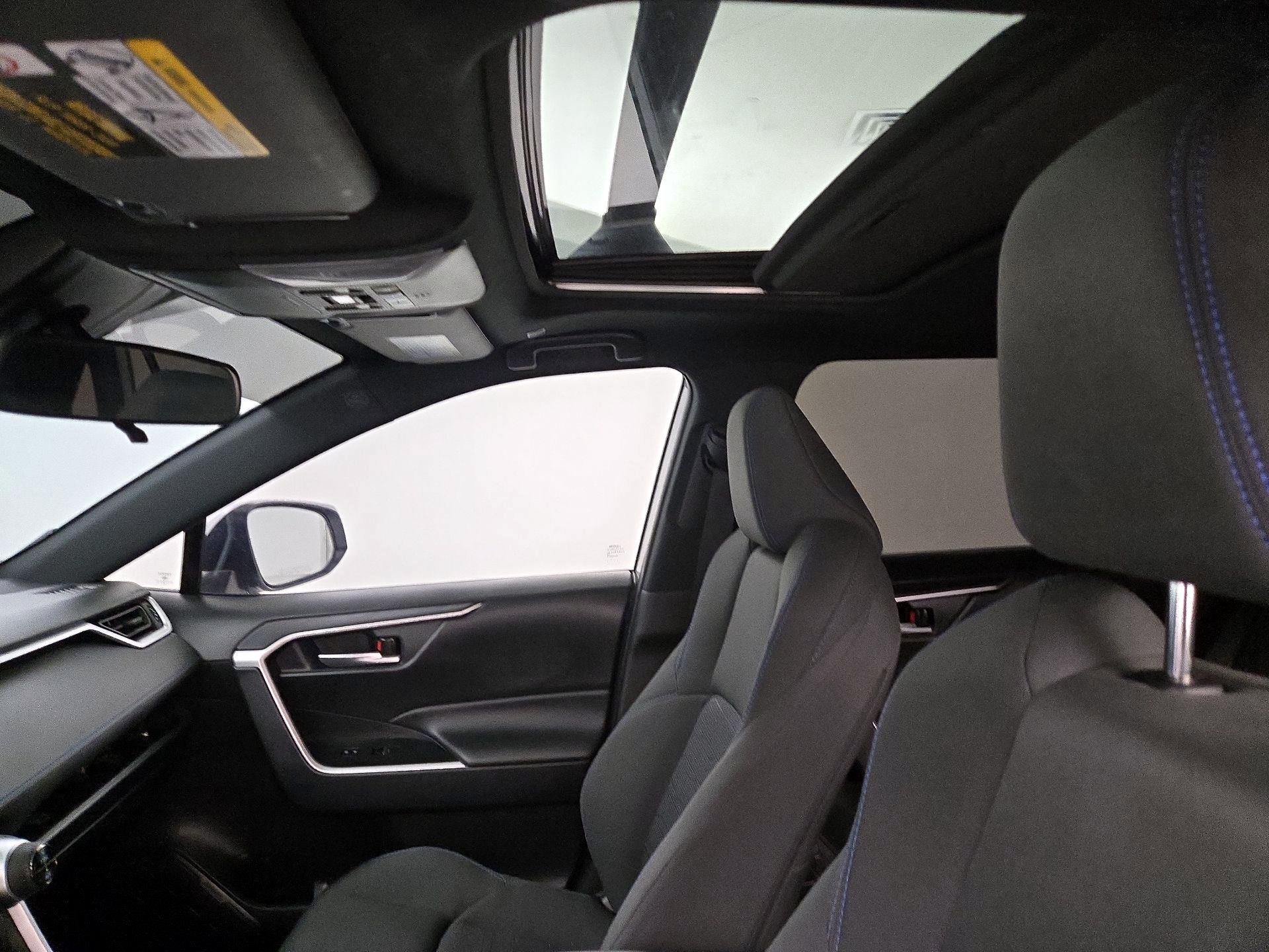 Thumbnail: 2025 Toyota RAV4 - 19