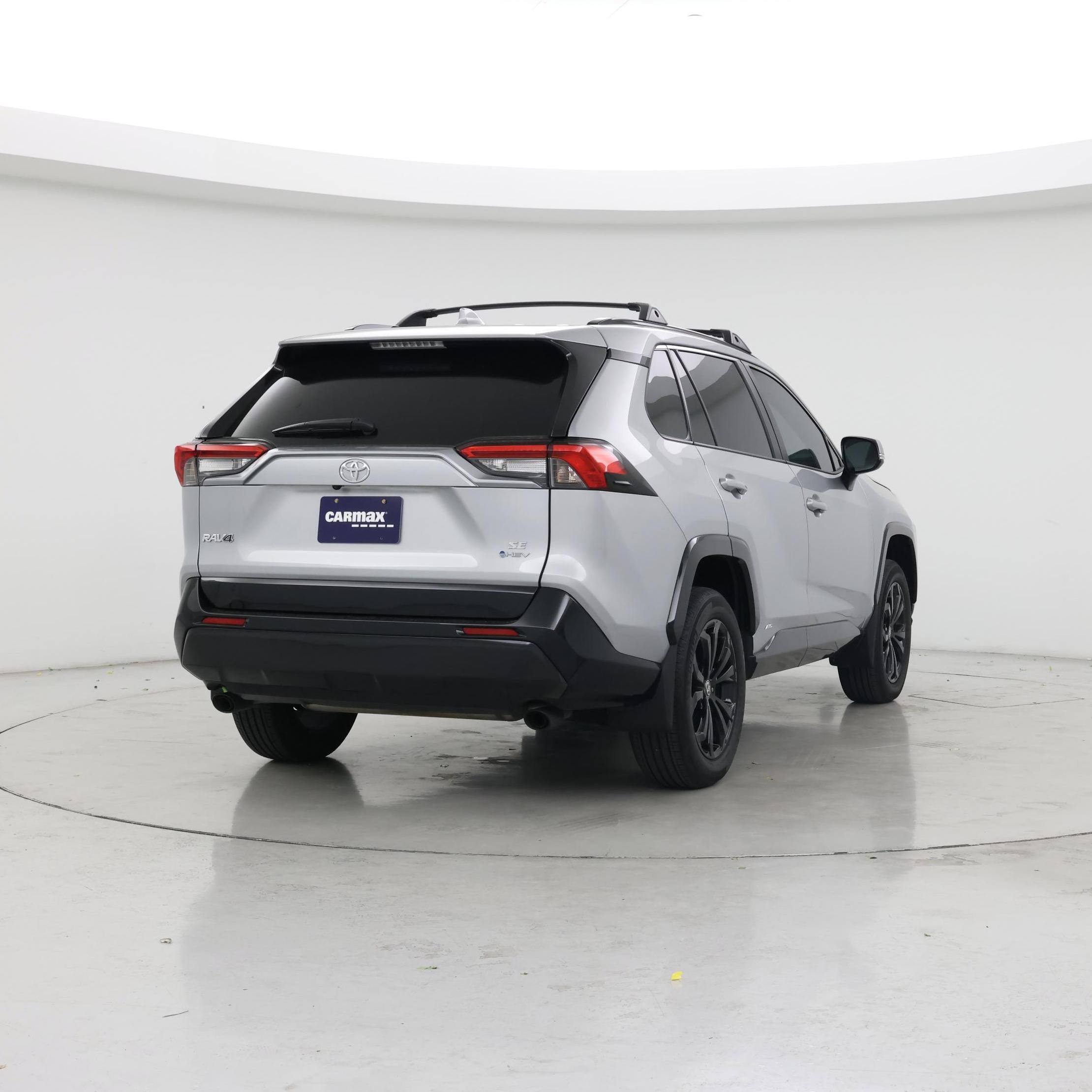 Thumbnail: 2025 Toyota RAV4 - 8