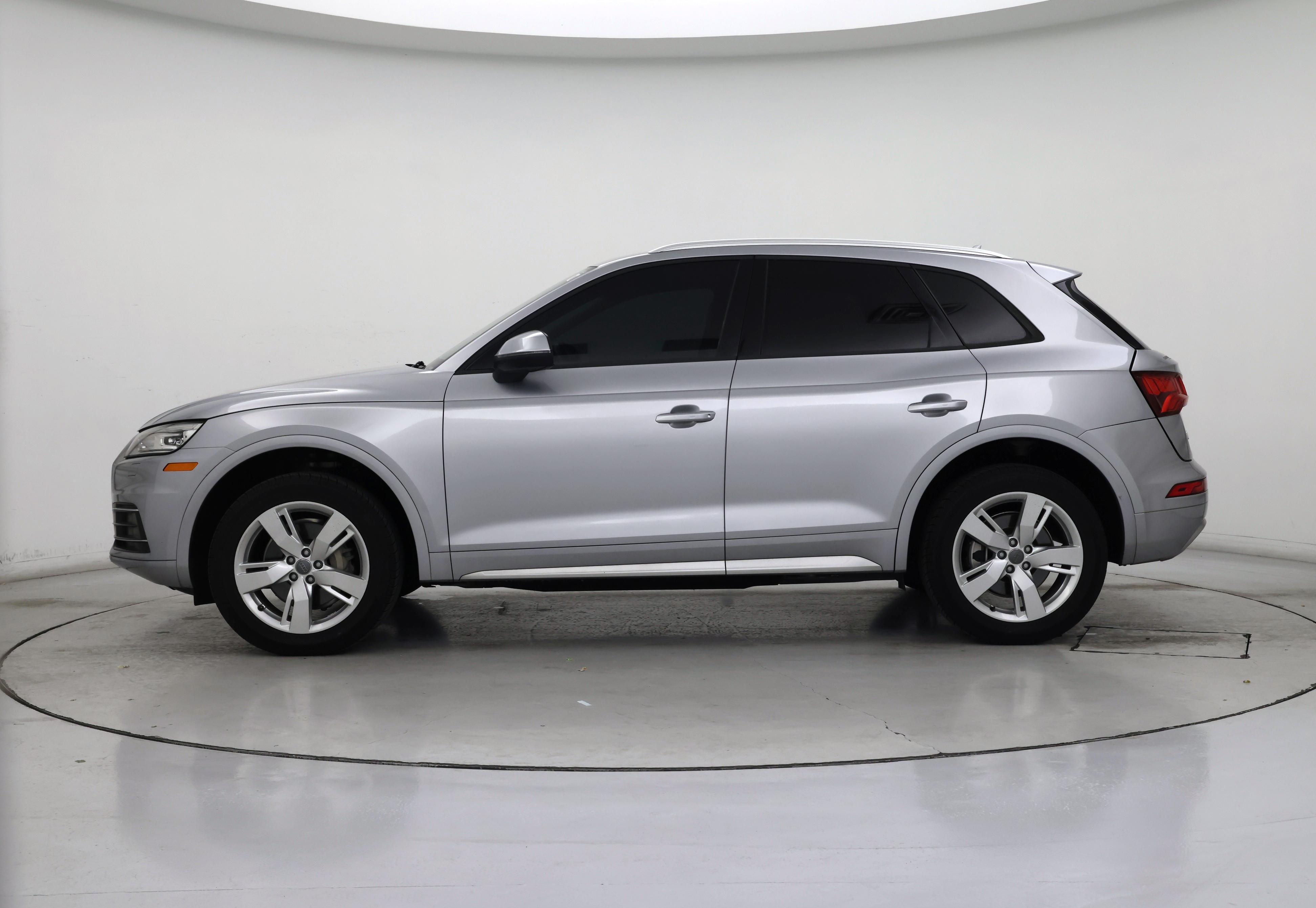 Thumbnail: 2018 Audi Q5 - 3