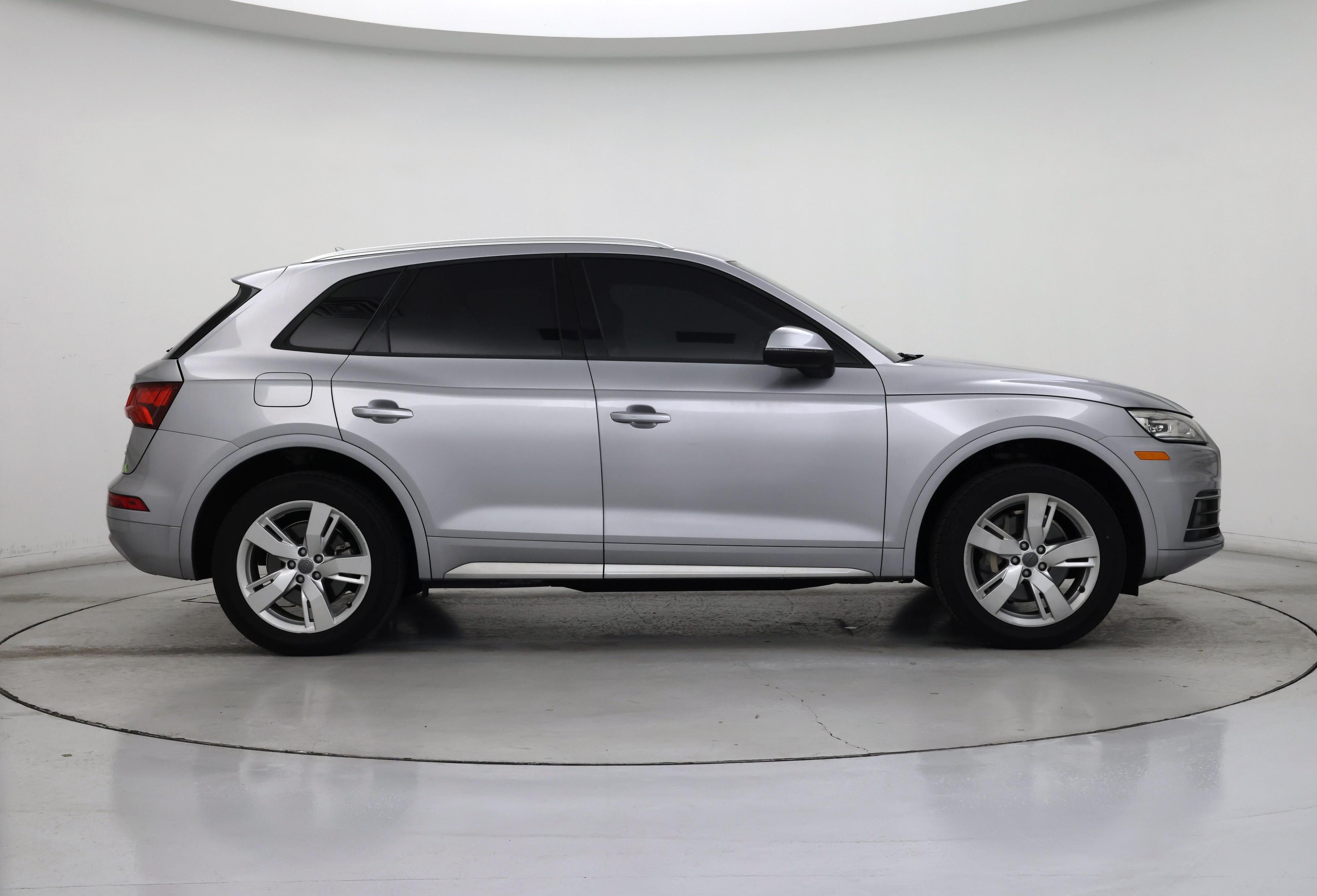 Thumbnail: 2018 Audi Q5 - 7