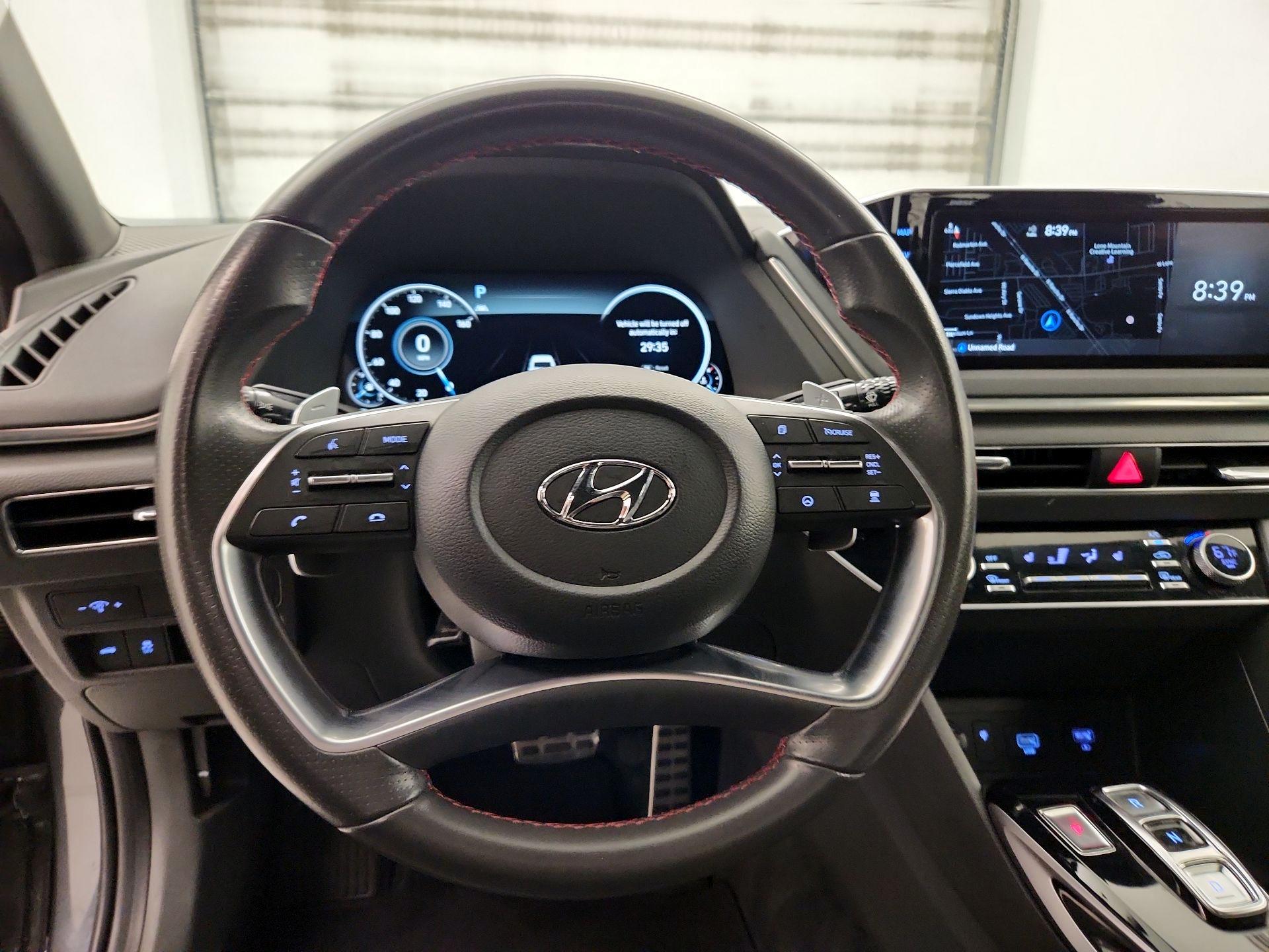 Thumbnail: 2022 Hyundai Sonata - 10