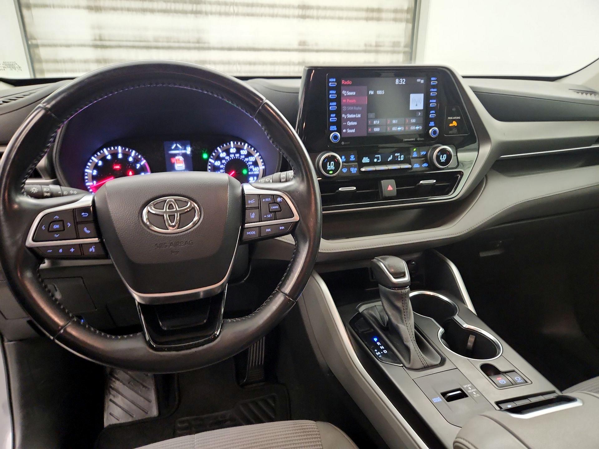 Thumbnail: 2021 Toyota Highlander - 9