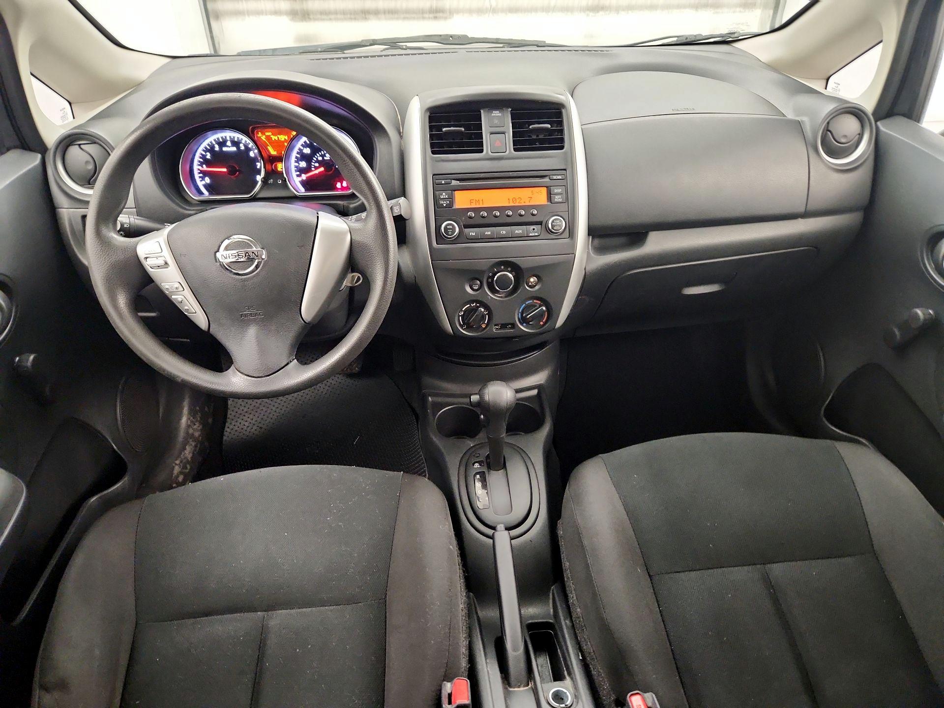 Thumbnail: 2016 Nissan Versa Note - 9