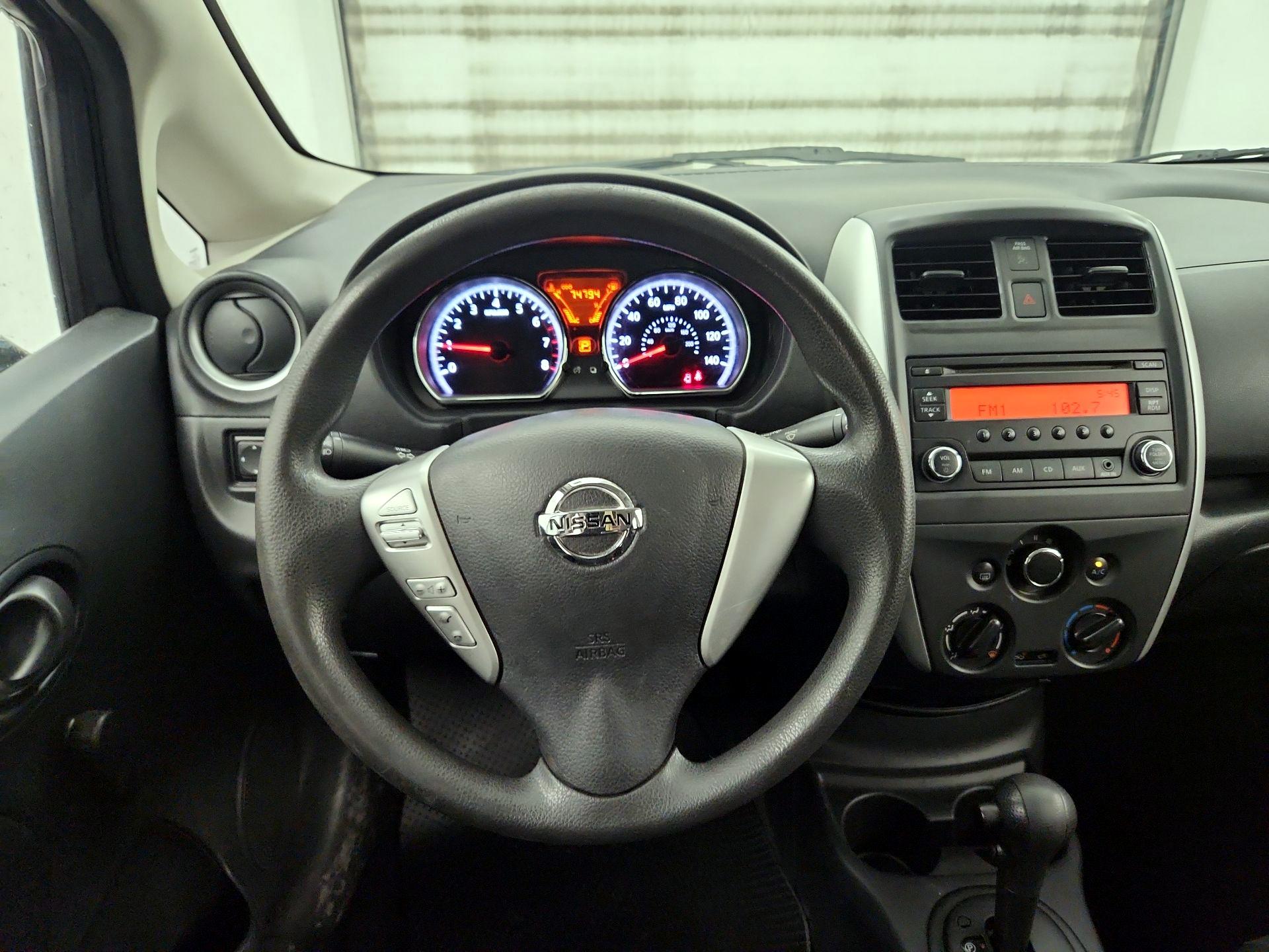 Thumbnail: 2016 Nissan Versa Note - 10