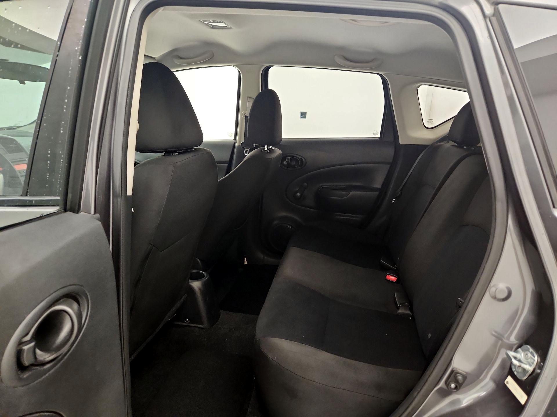 Thumbnail: 2016 Nissan Versa Note - 17