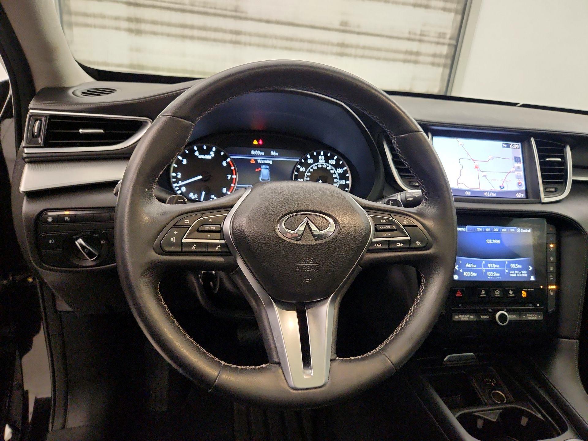 Thumbnail: 2019 INFINITI QX50 - 10