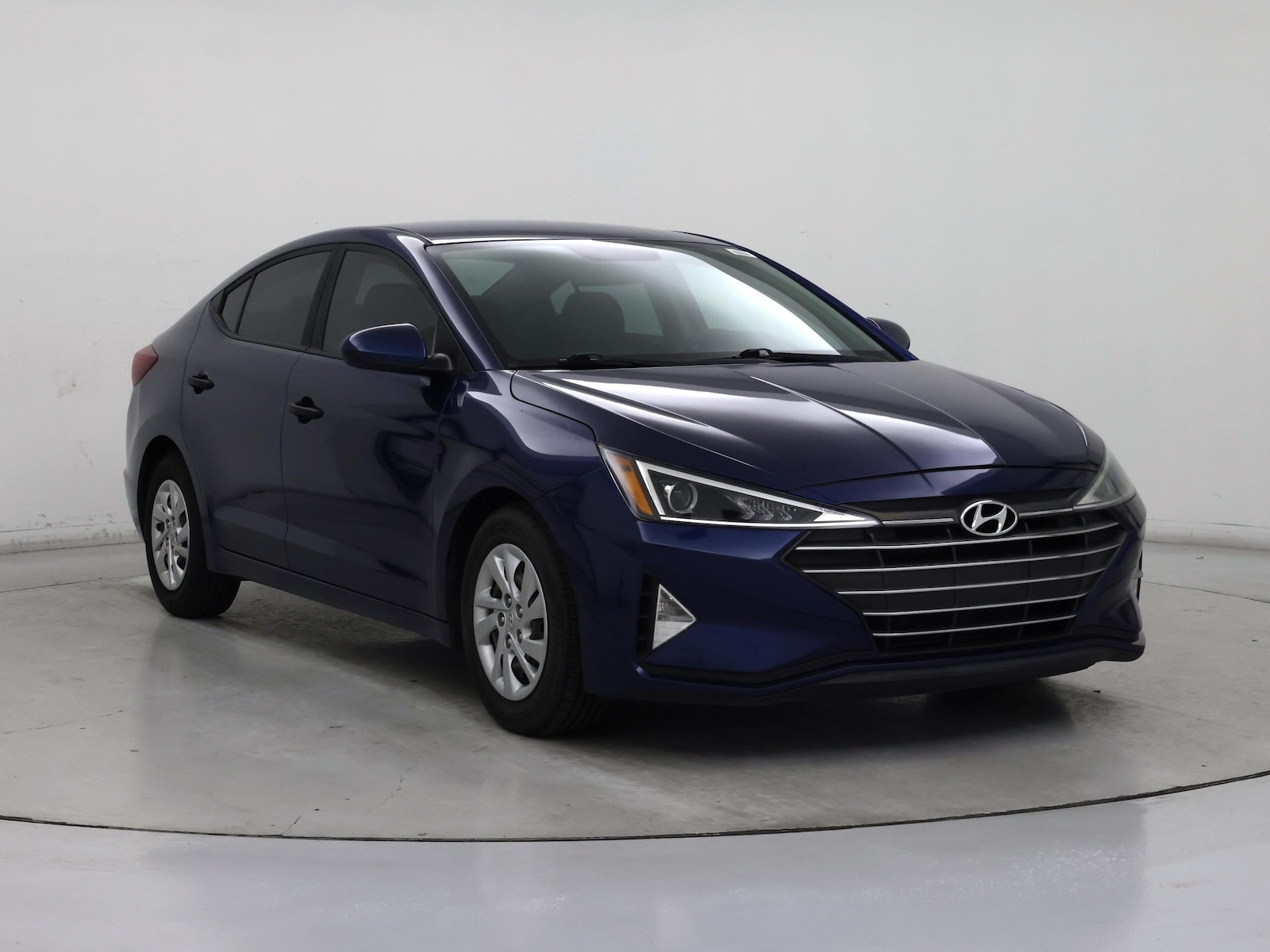 2019 Hyundai Elantra SE - Photo 2