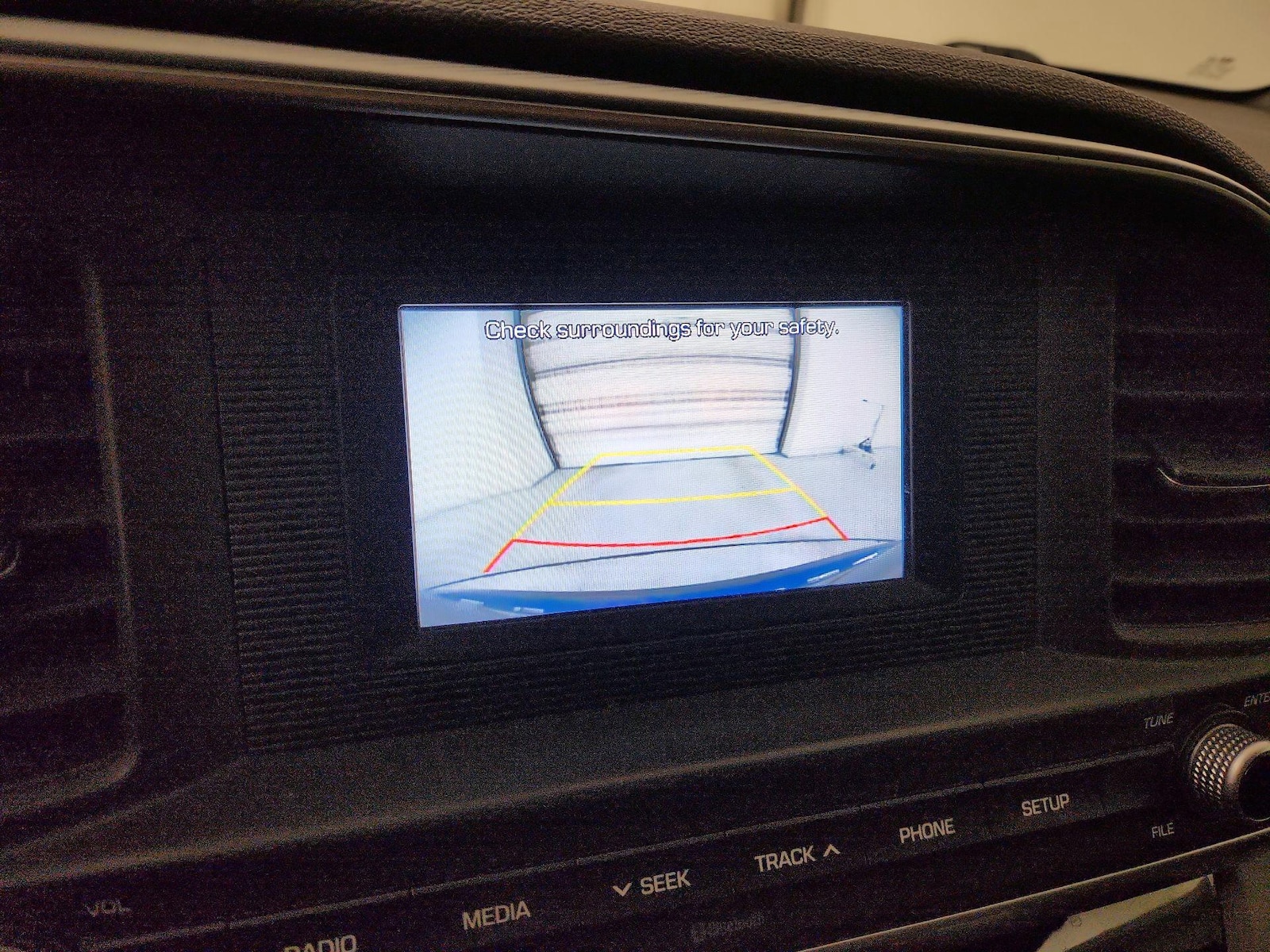 2019 Hyundai Elantra SE - Photo 15