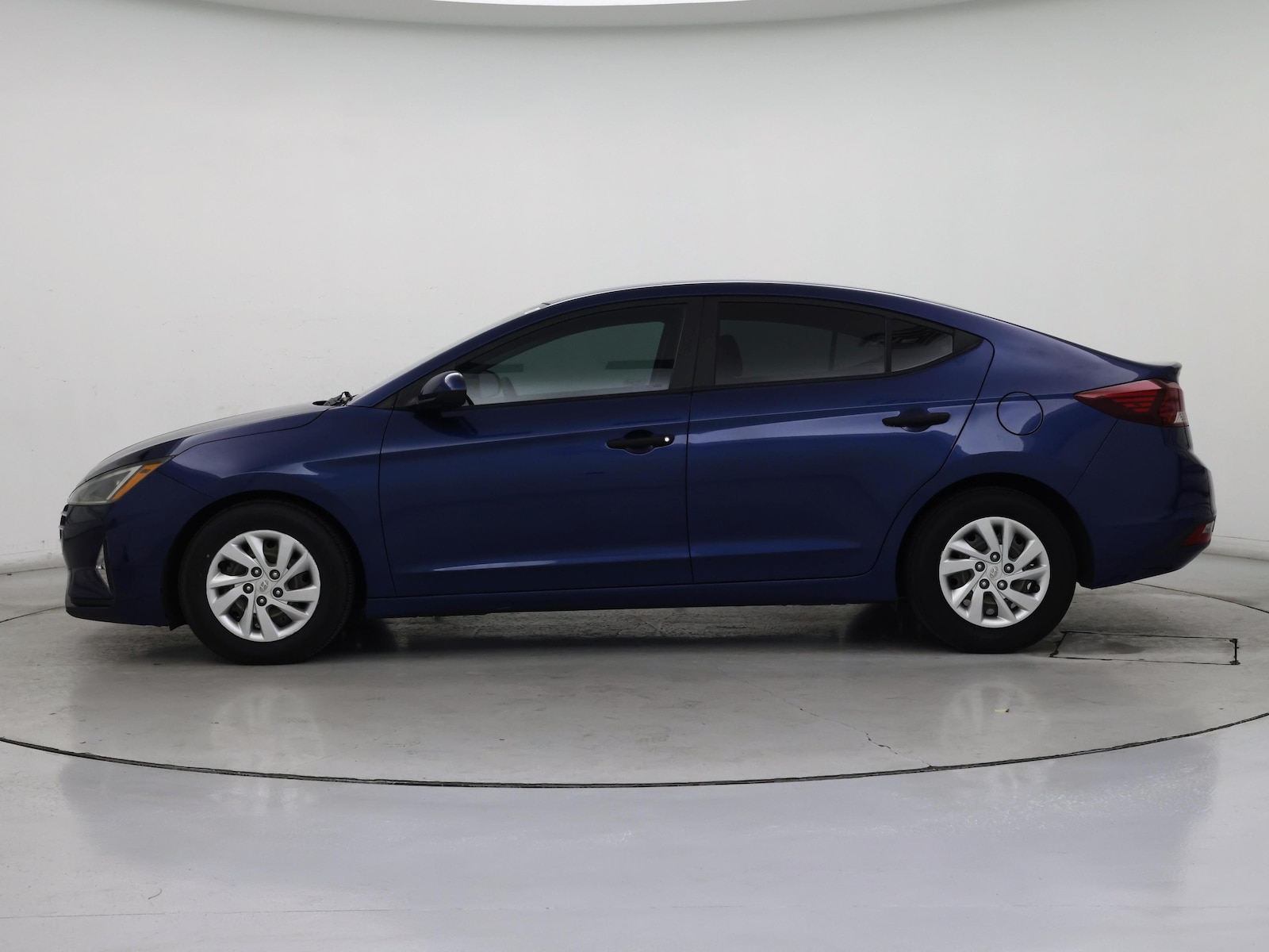 2019 Hyundai Elantra SE - Photo 4