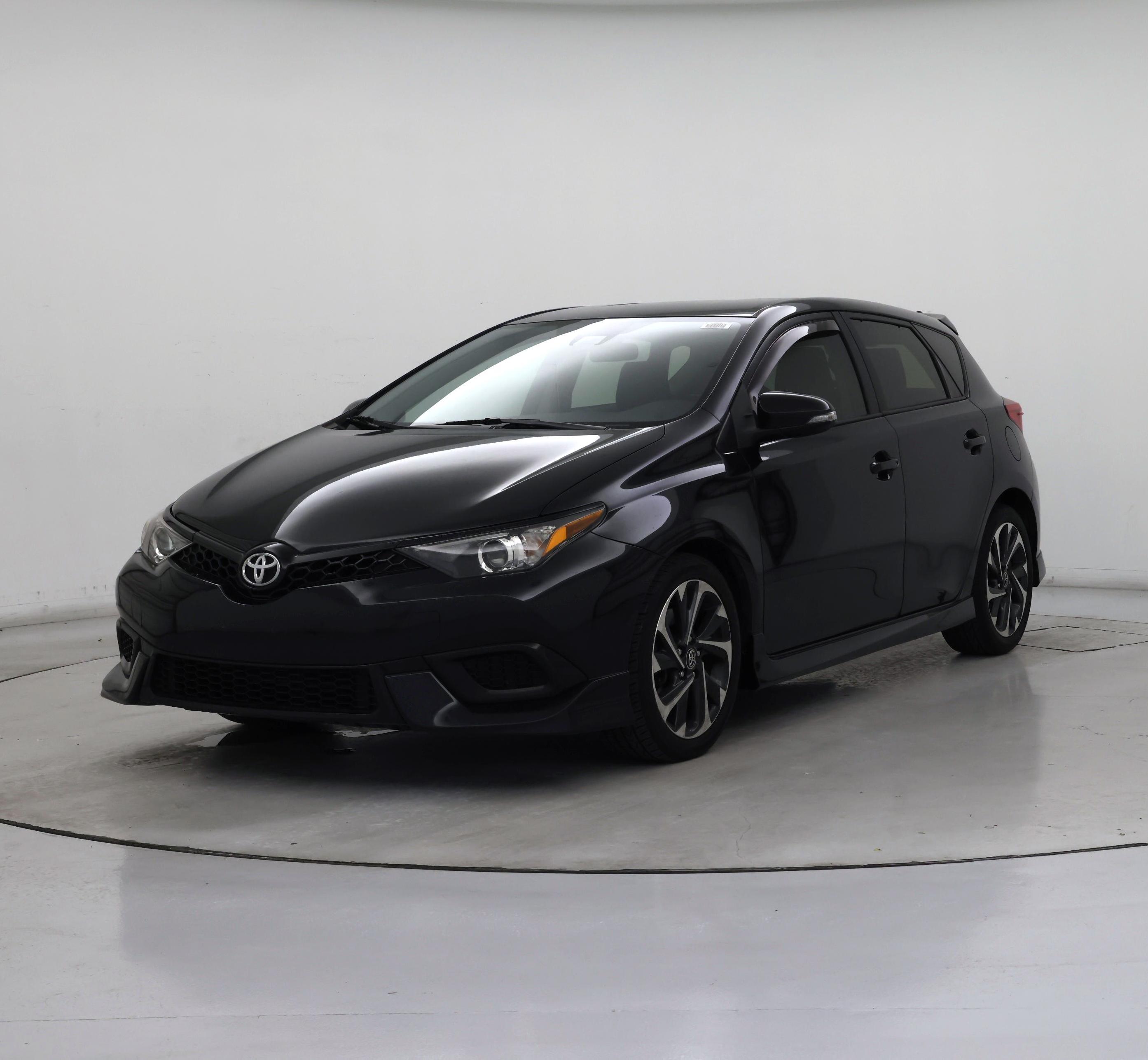 Thumbnail: 2017 Toyota Corolla iM - 4