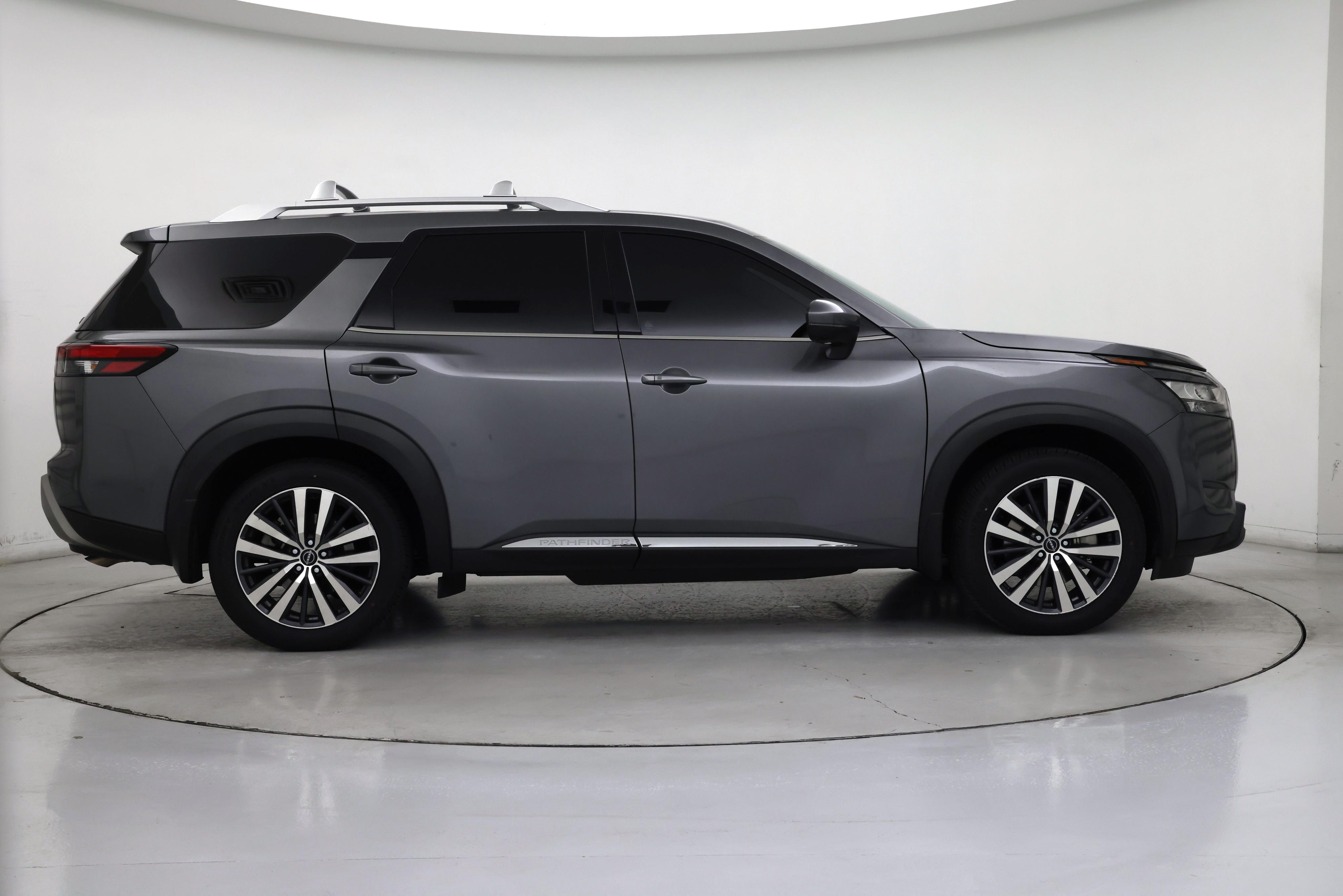 Thumbnail: 2022 Nissan Pathfinder - 7