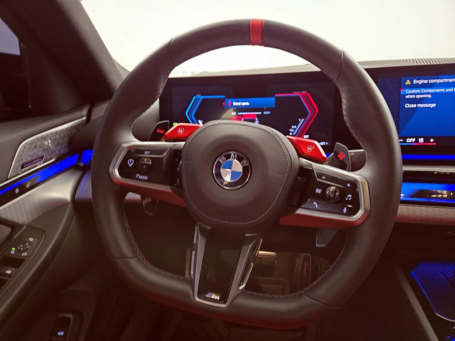 Thumbnail: 2025 BMW M5 - 10