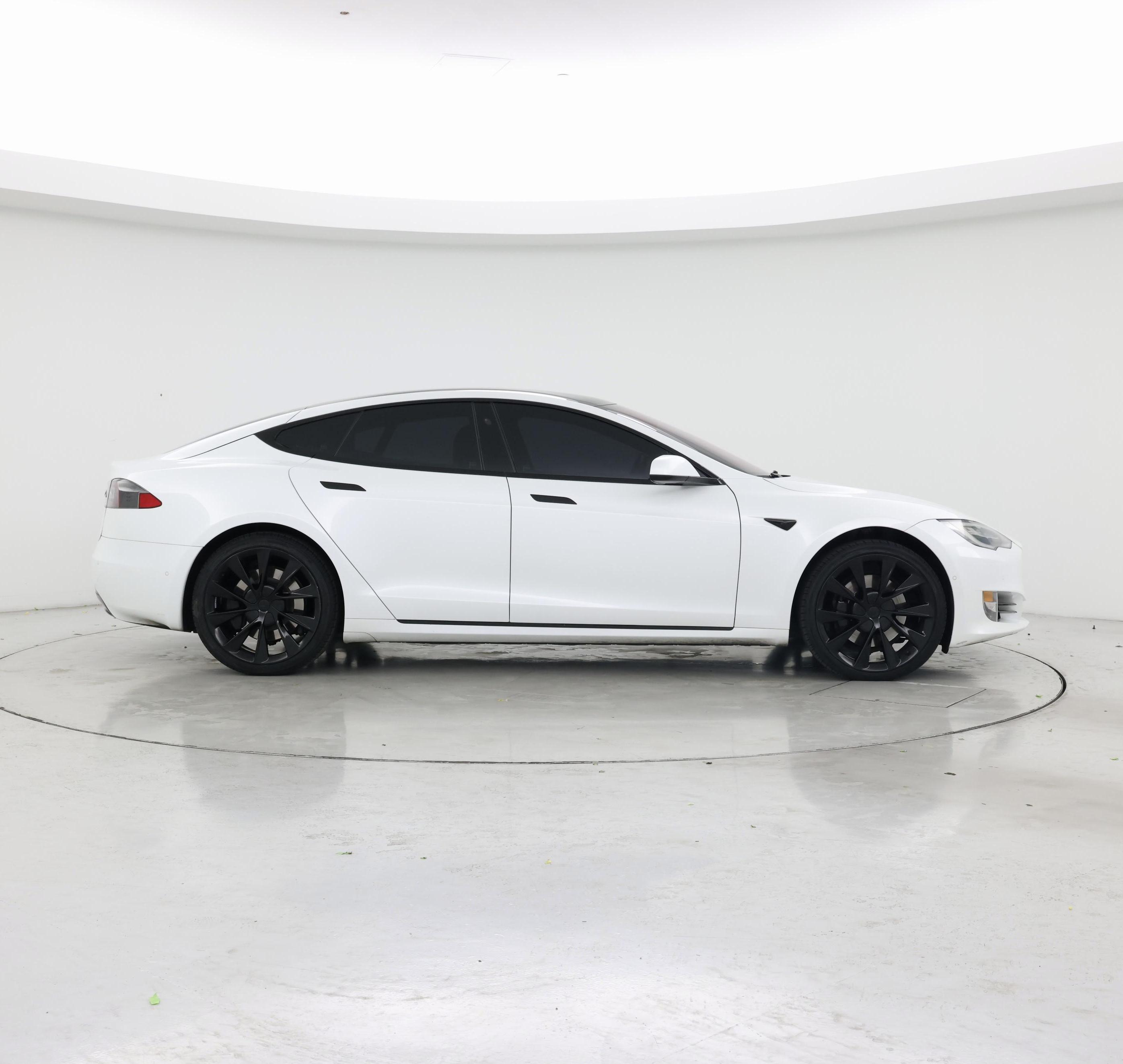 Thumbnail: 2020 Tesla Model S - 7