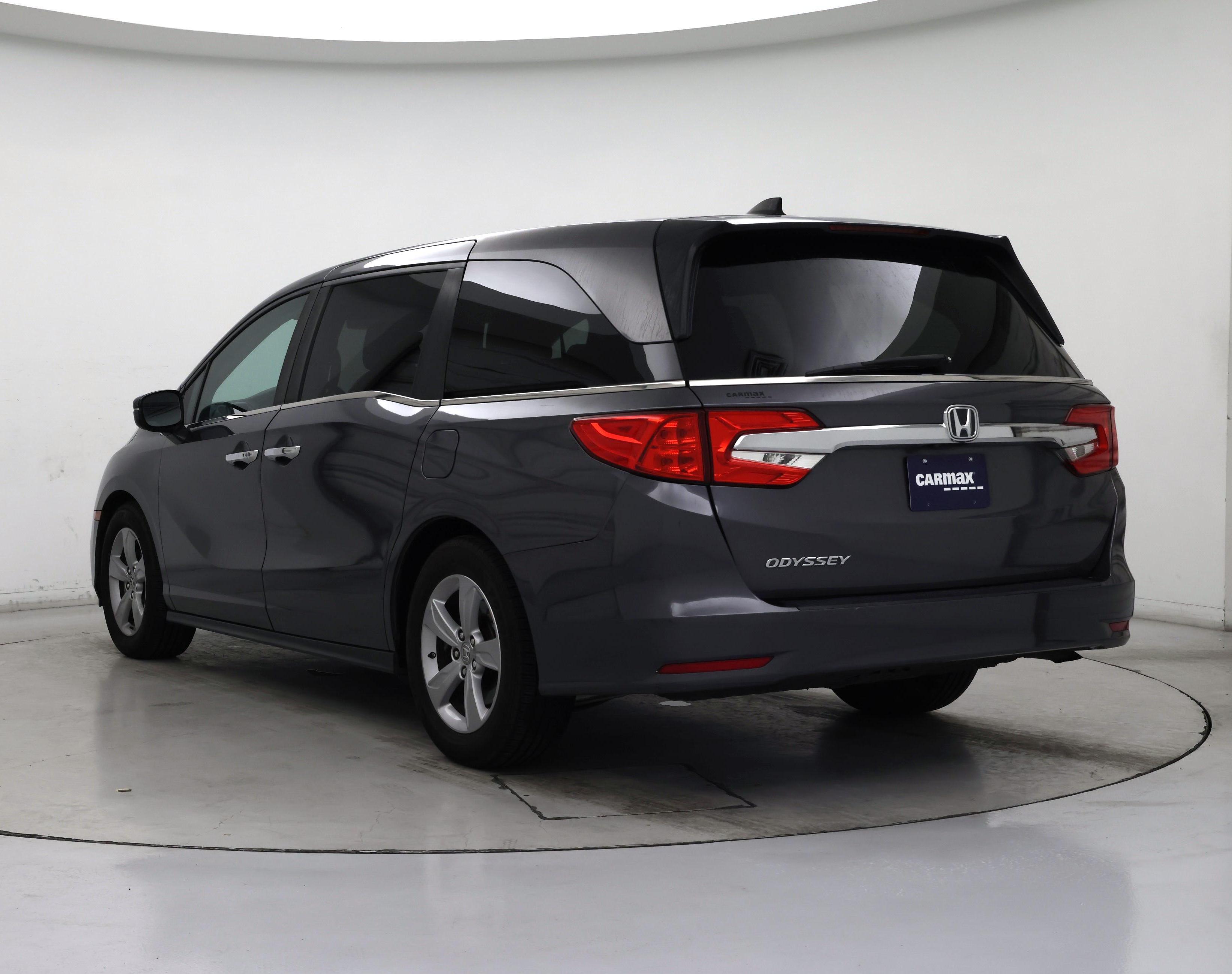 Thumbnail: 2019 Honda Odyssey - 2