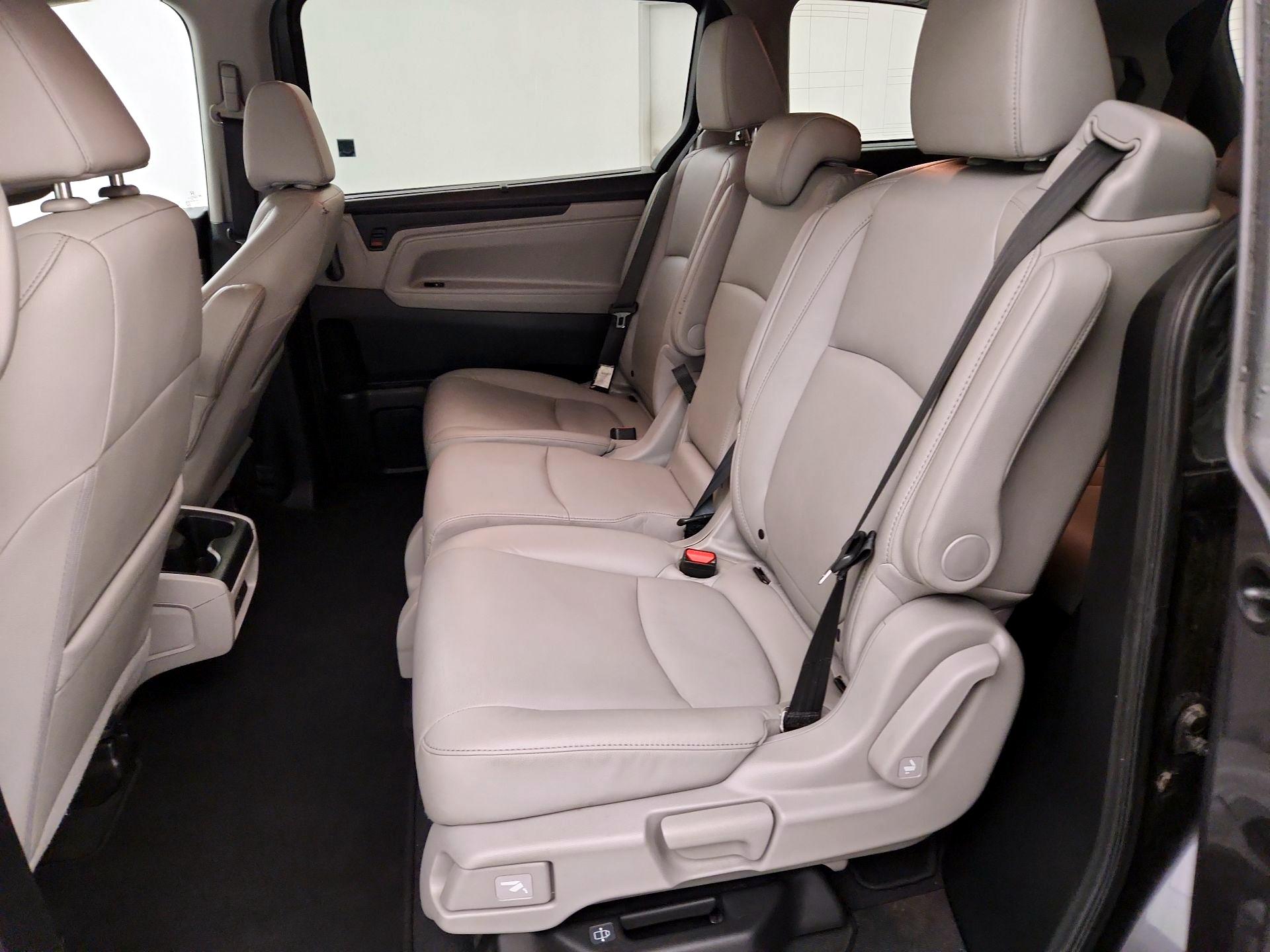 Thumbnail: 2019 Honda Odyssey - 19