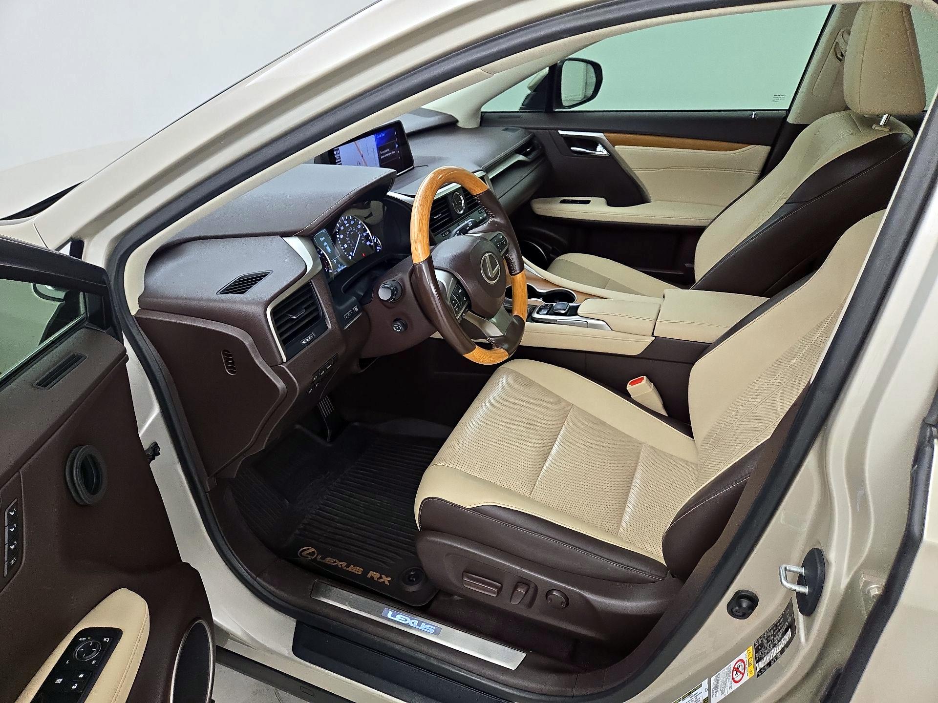 Thumbnail: 2017 Lexus RX - 11