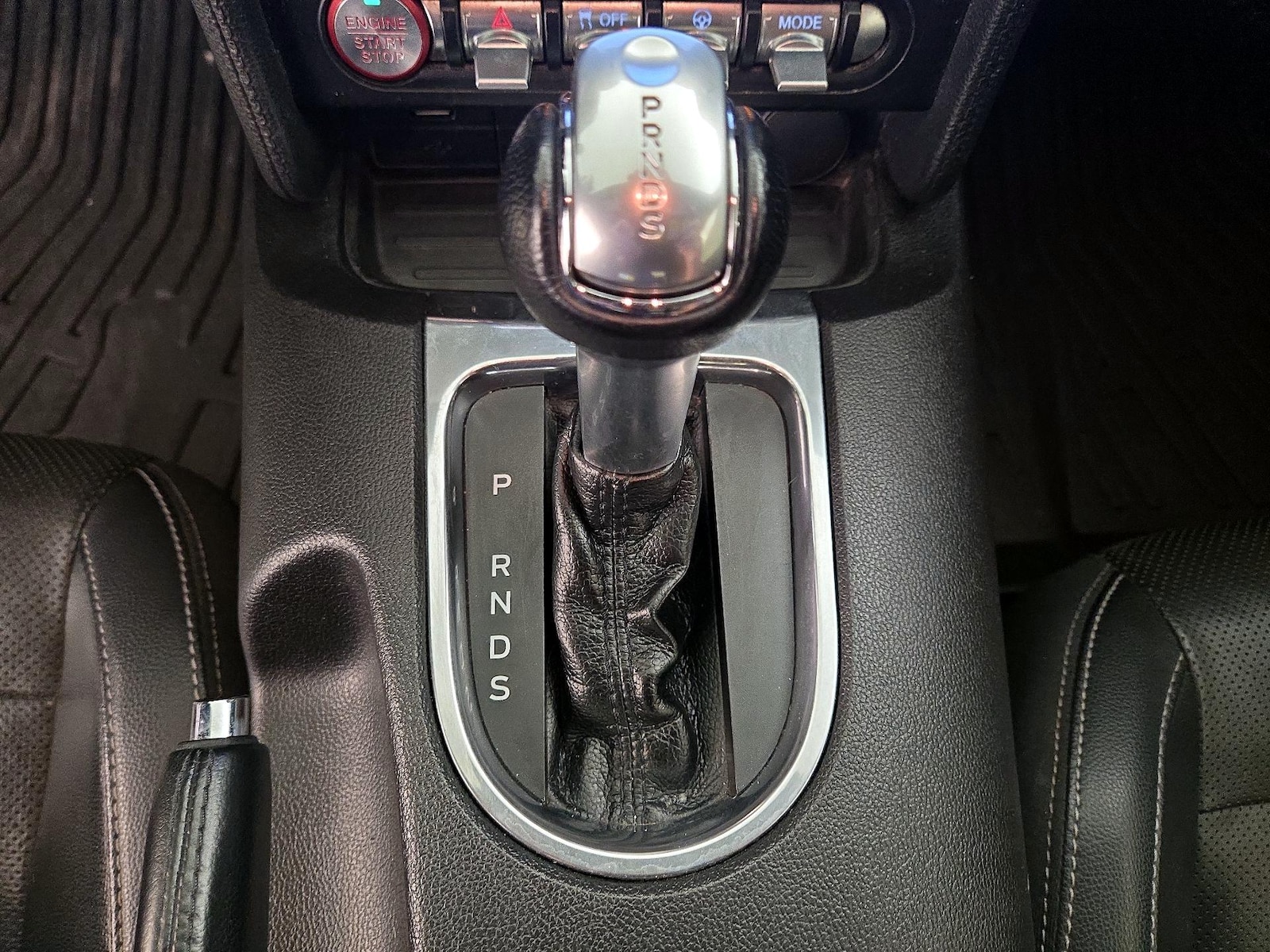 2020 Ford Mustang GT Premium - Photo 19