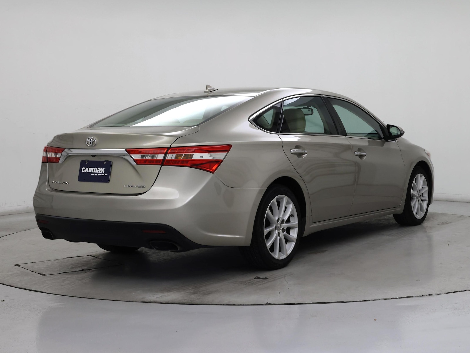 2014 Toyota Avalon Limited - Photo 9