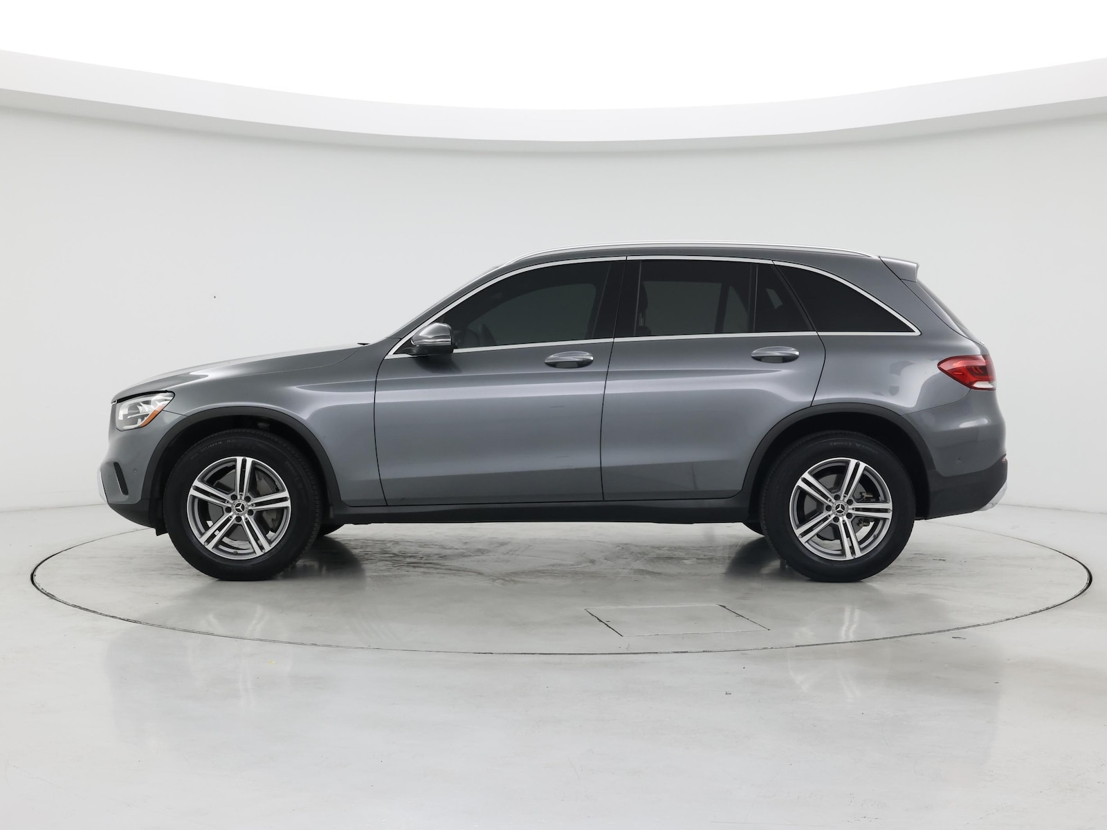 2021 Mercedes-Benz GLC GLC300 - Photo 4
