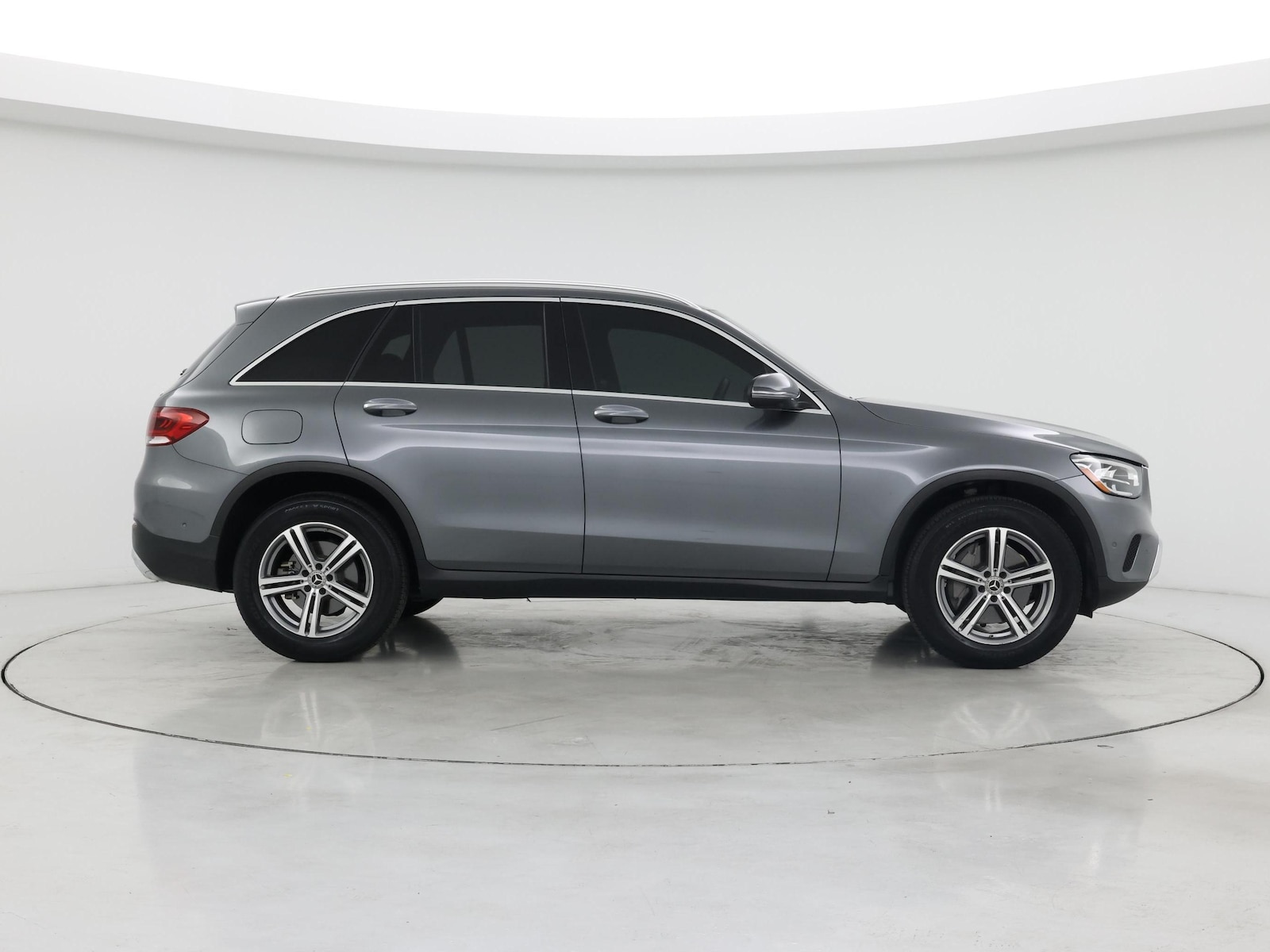 2021 Mercedes-Benz GLC GLC300 - Photo 8
