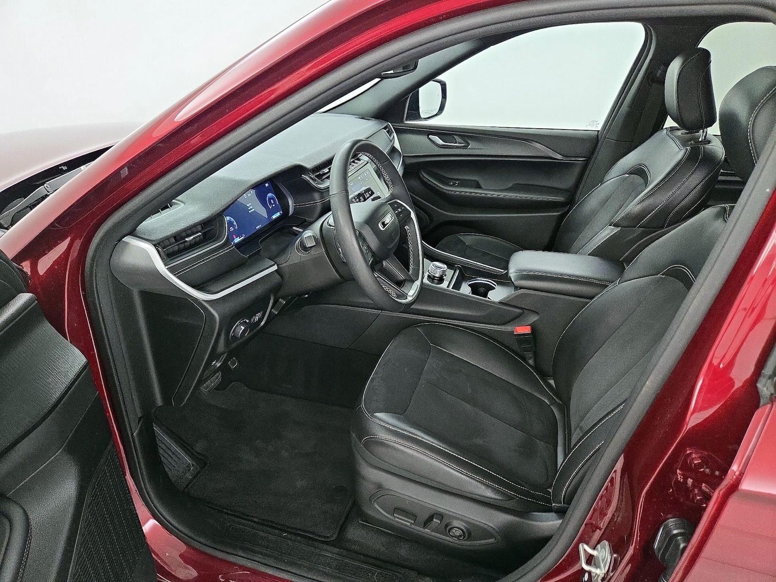 2024 Jeep Grand Cherokee L Altitude - Photo 12