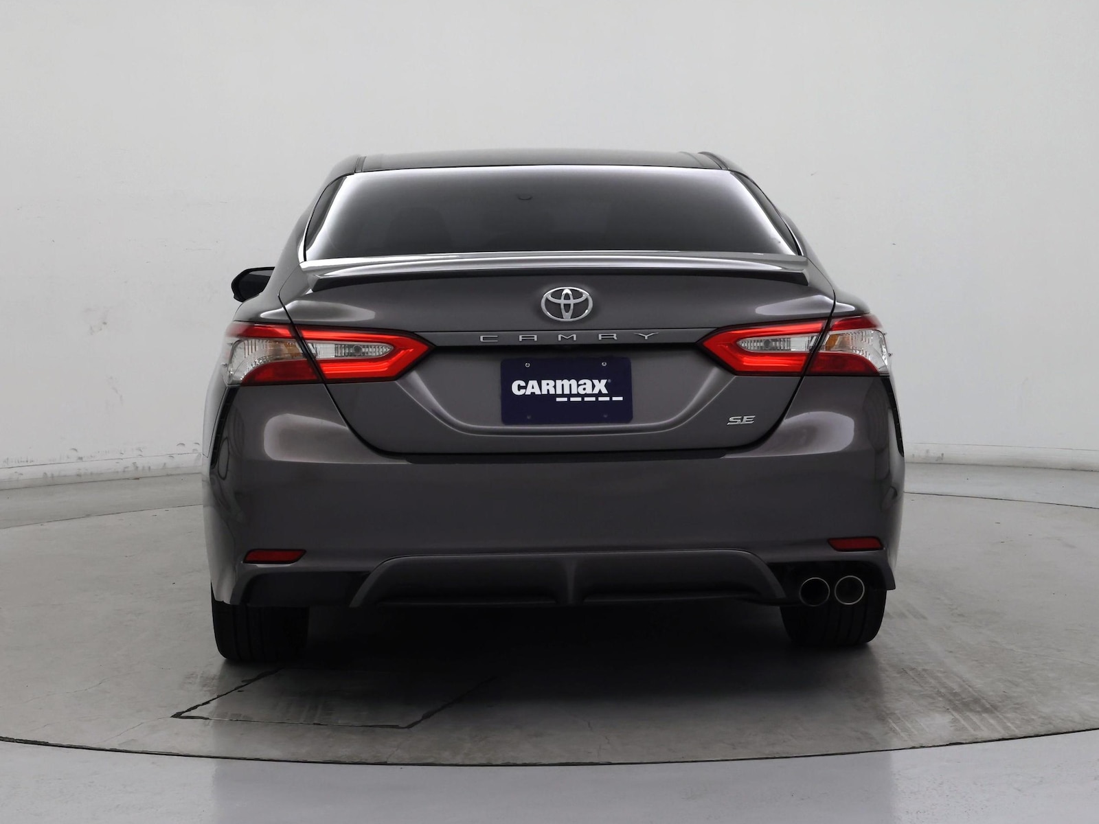2018 Toyota Camry SE - Photo 7