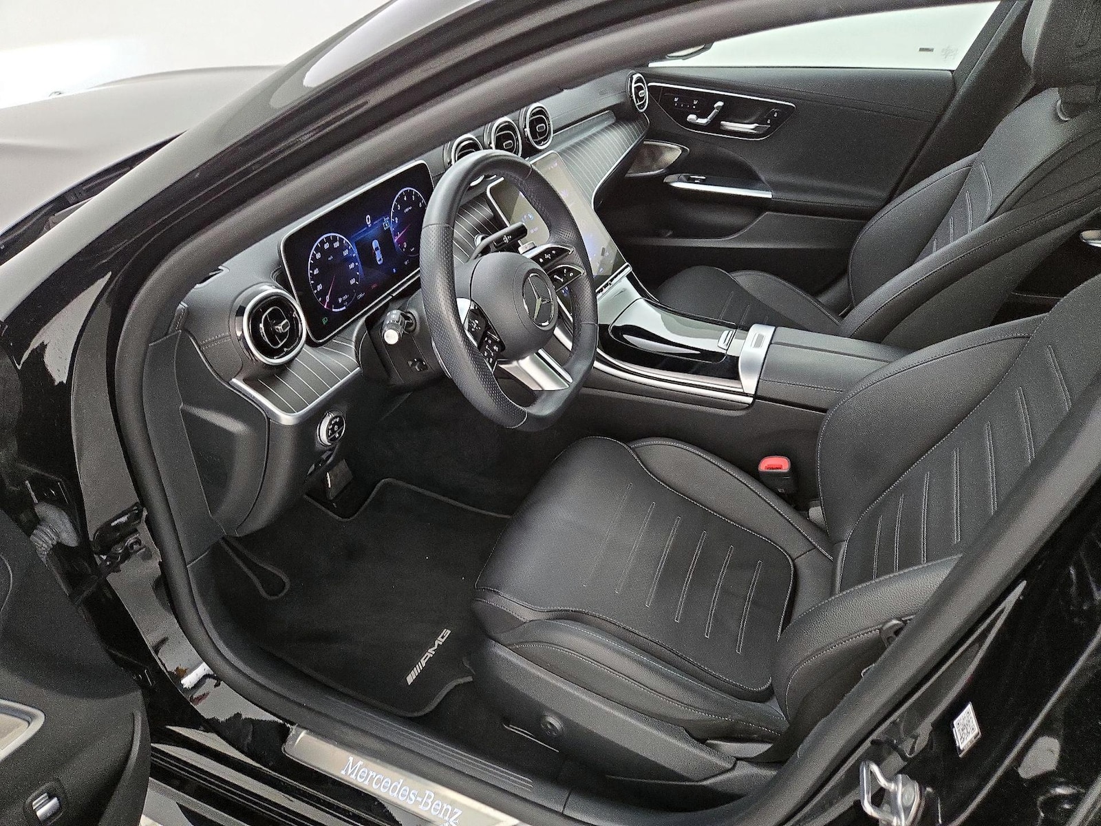 2023 Mercedes-Benz C-Class Sedan C 300 - Photo 12