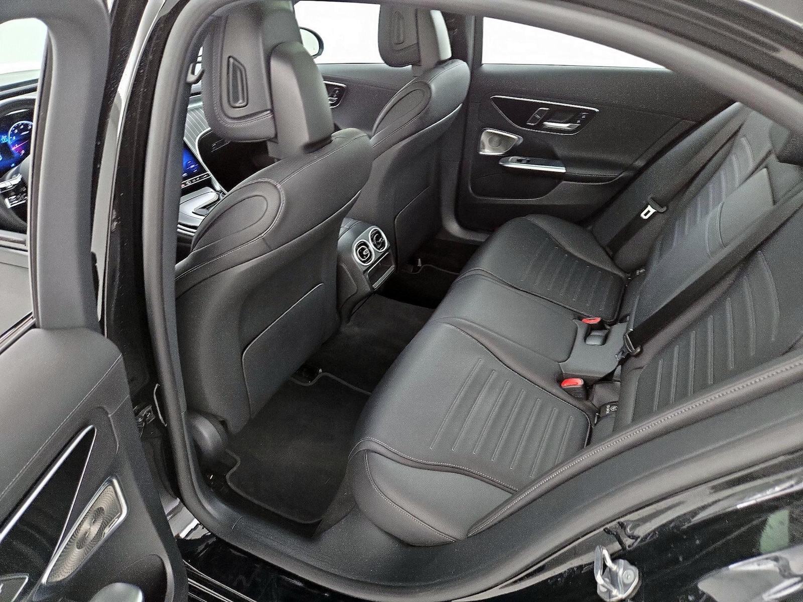 2023 Mercedes-Benz C-Class Sedan C 300 - Photo 21