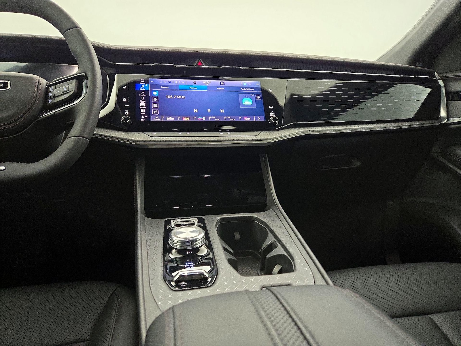 2025 Jeep Wagoneer S Limited - Photo 10