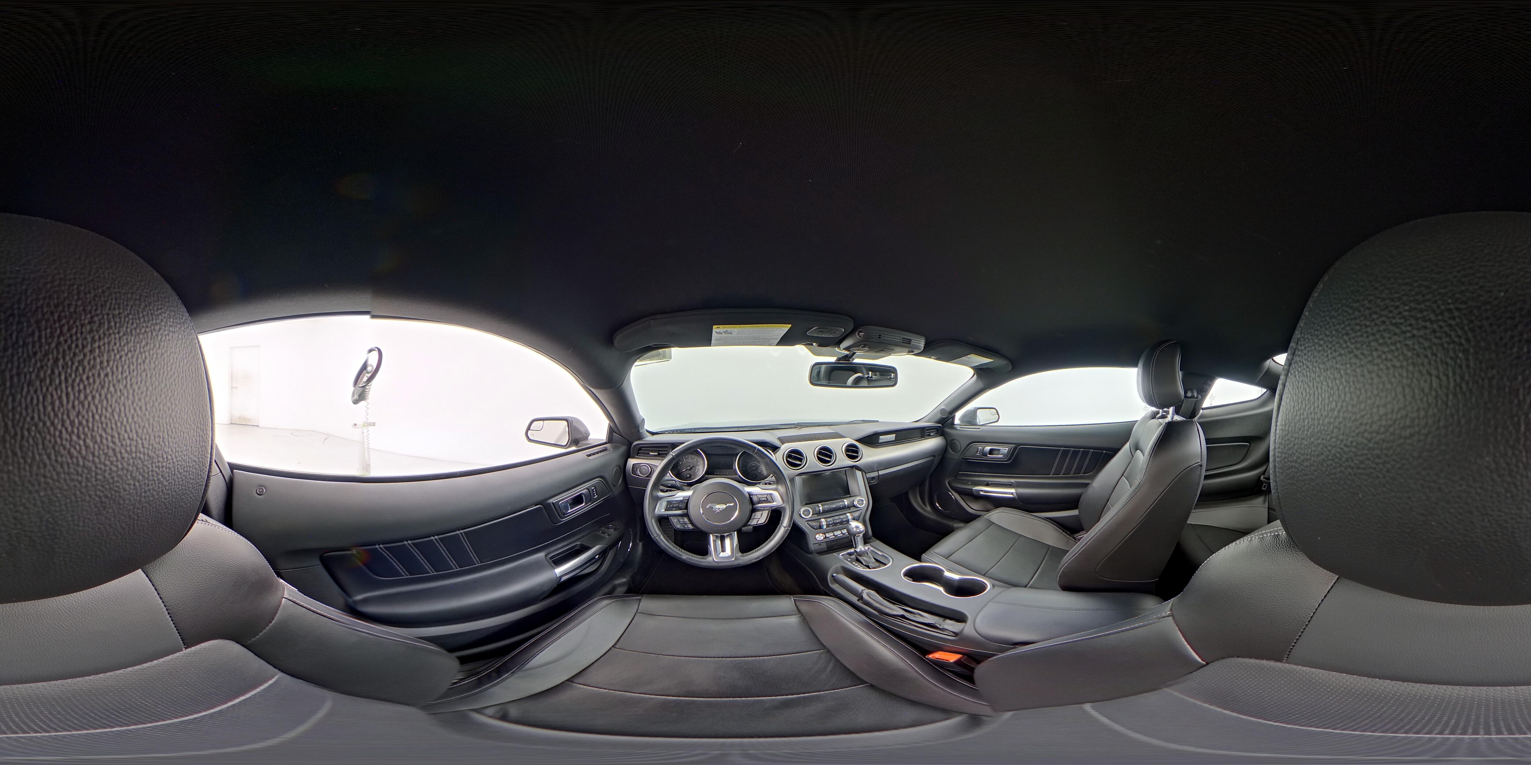 2018 Ford Mustang EcoBoost Premium - Photo 25